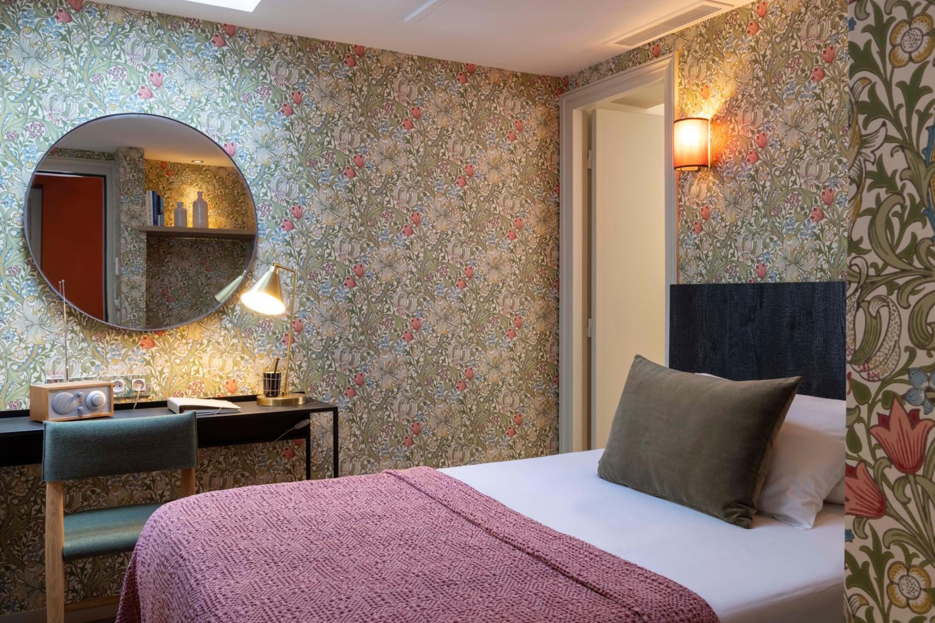 Hotel & Spa Le Petit Beaumarchais — 28