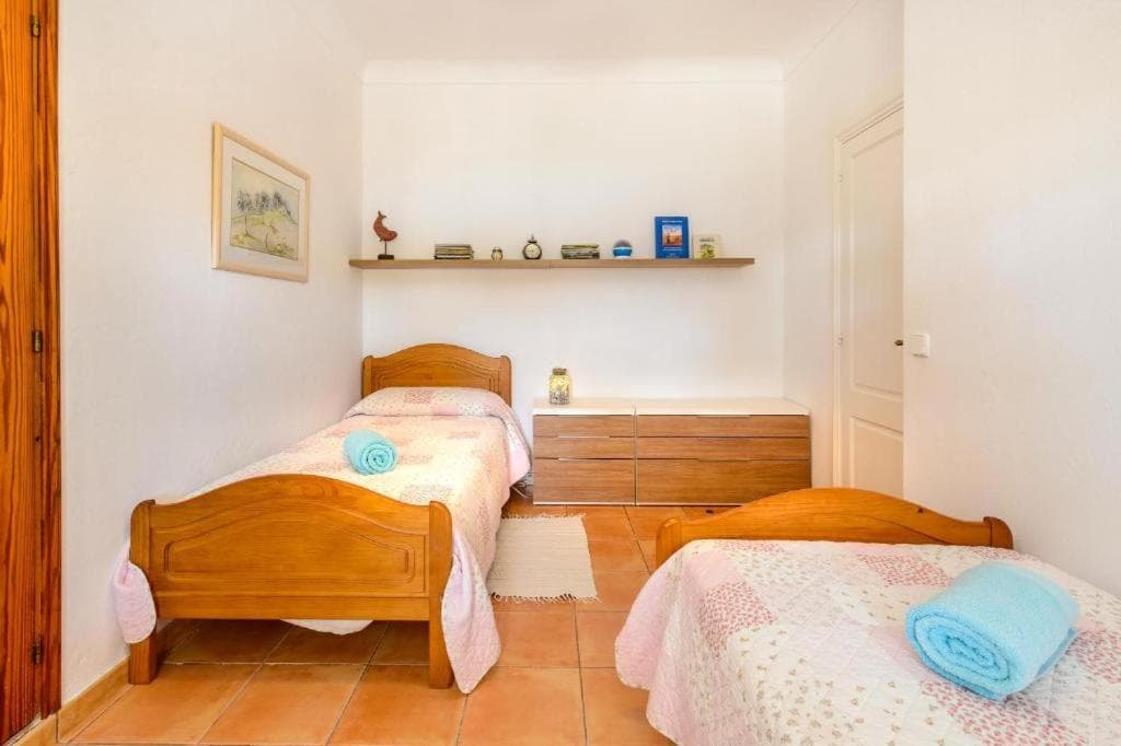 Villa Rosa — 5
