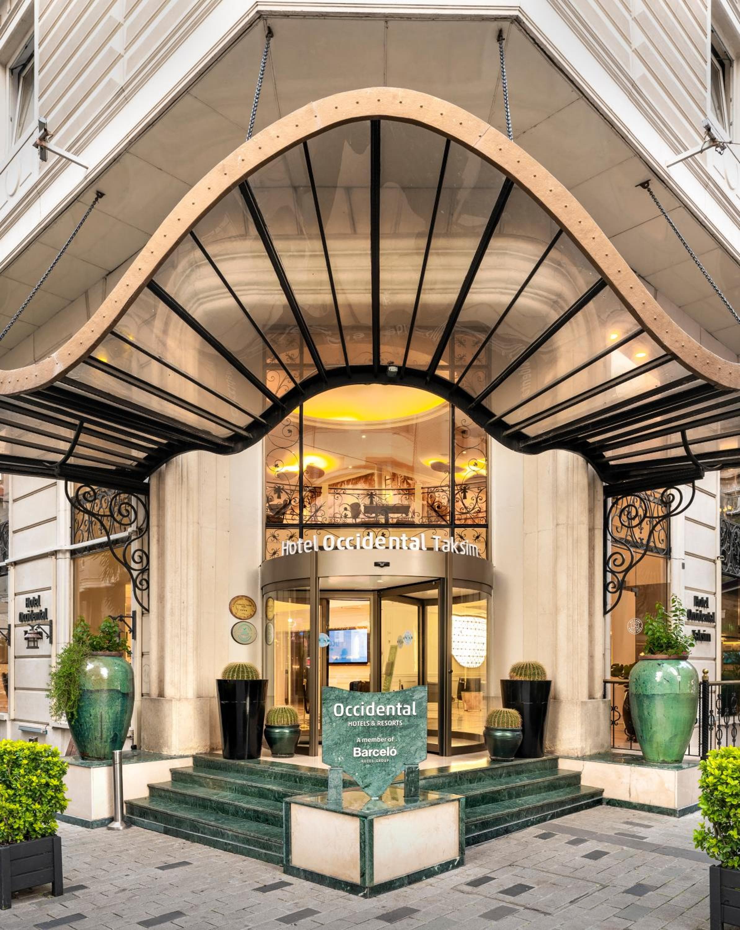 Occidental Taksim — 6