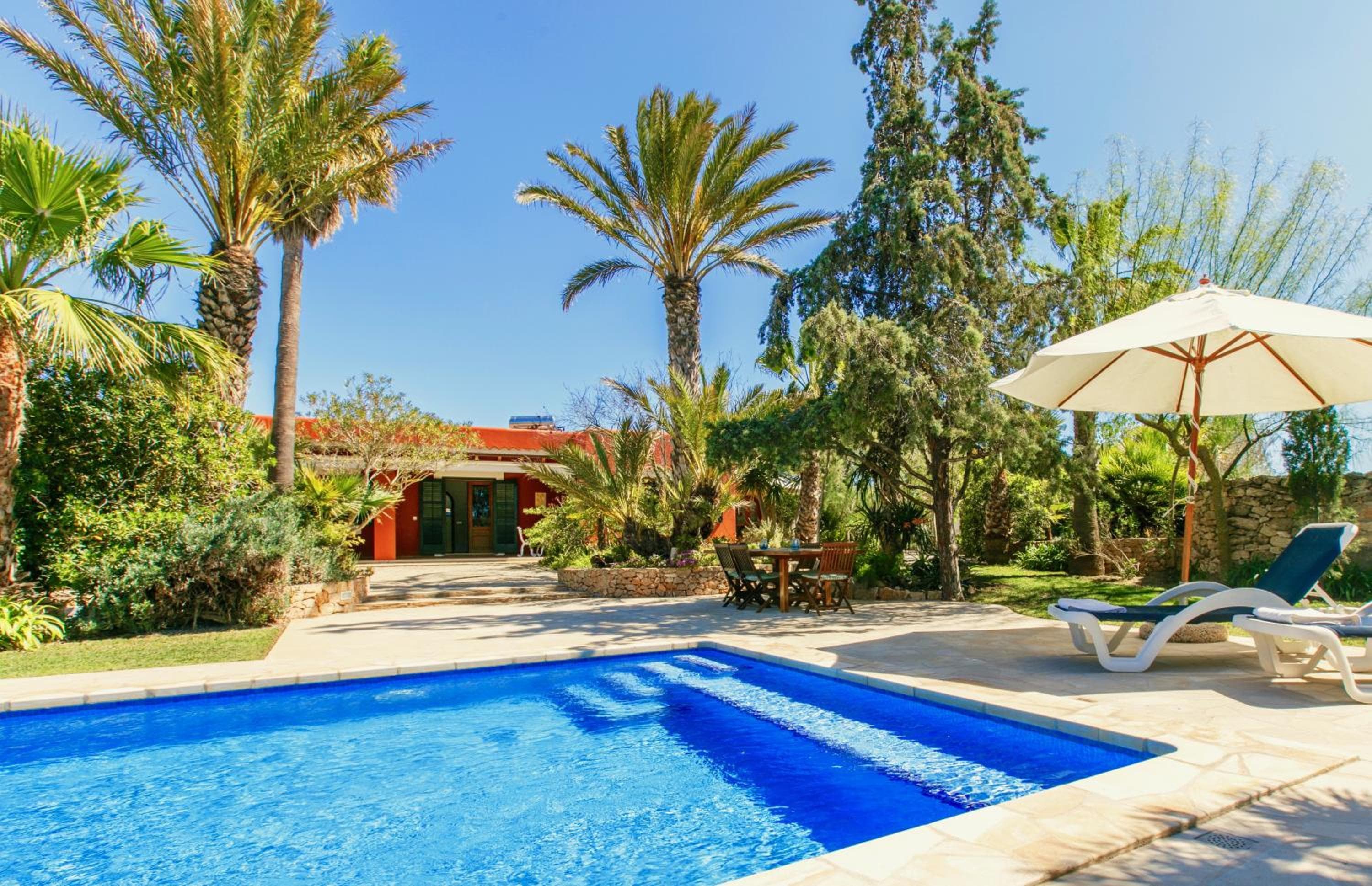 Villa Rosa — 15