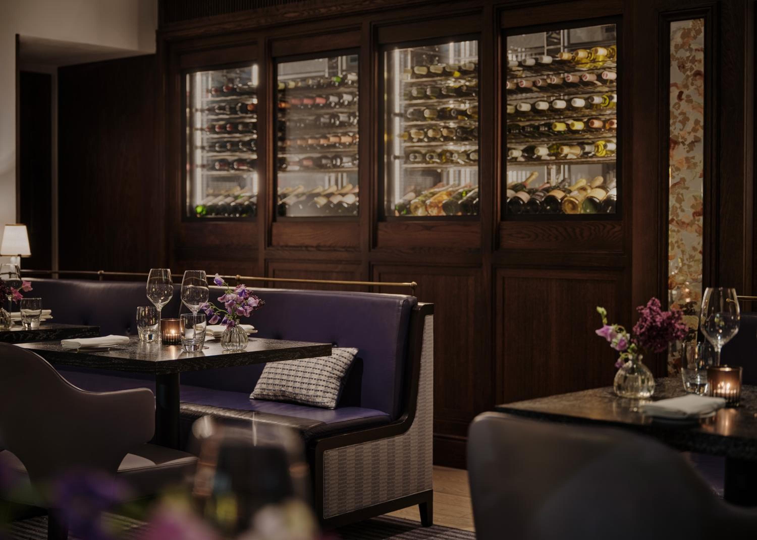 Un Aldwych — 21