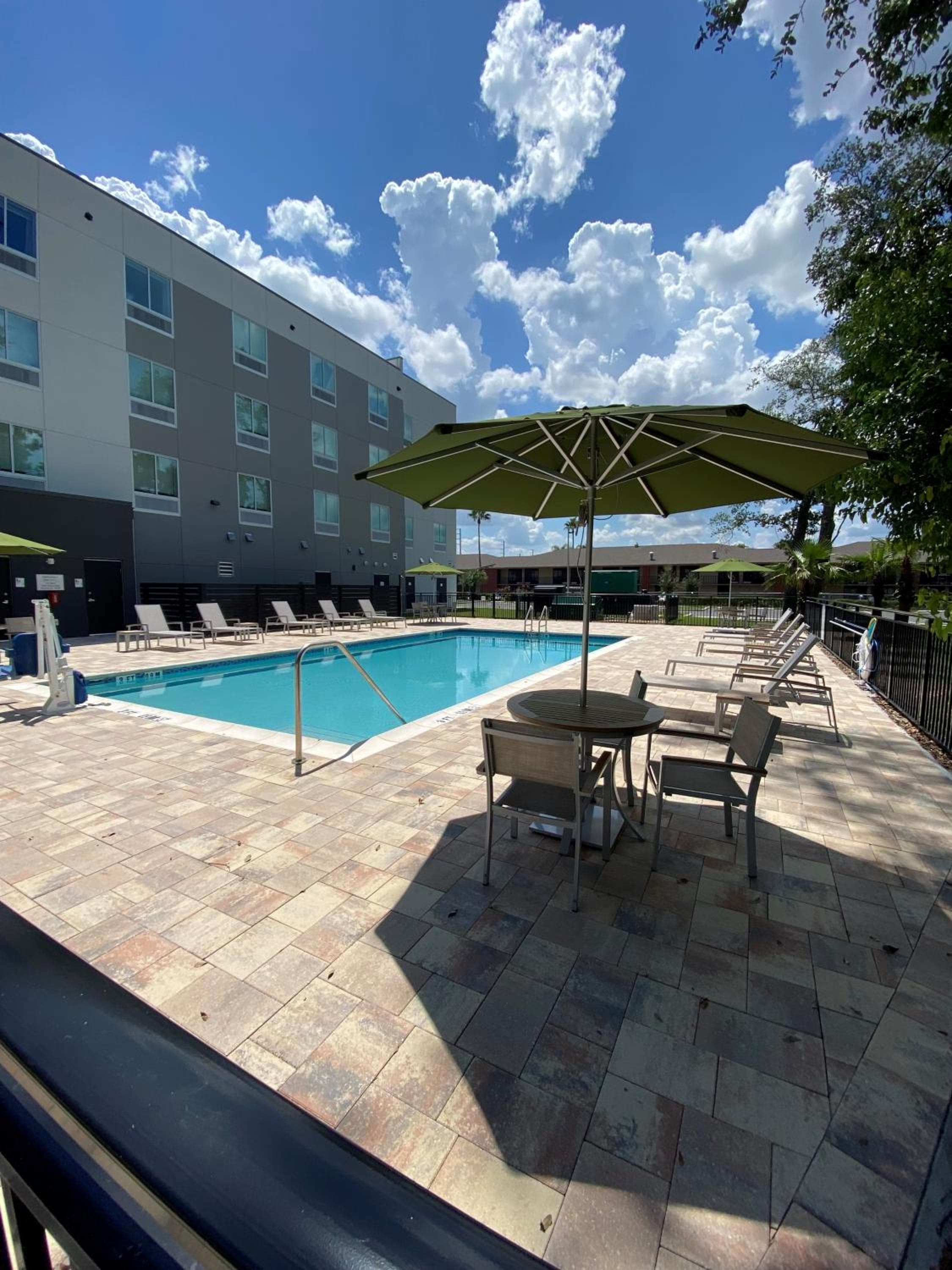 Wyndham Garden Orlando Airport - Free Airport Shuttle - PARK N' FLY Available — 23