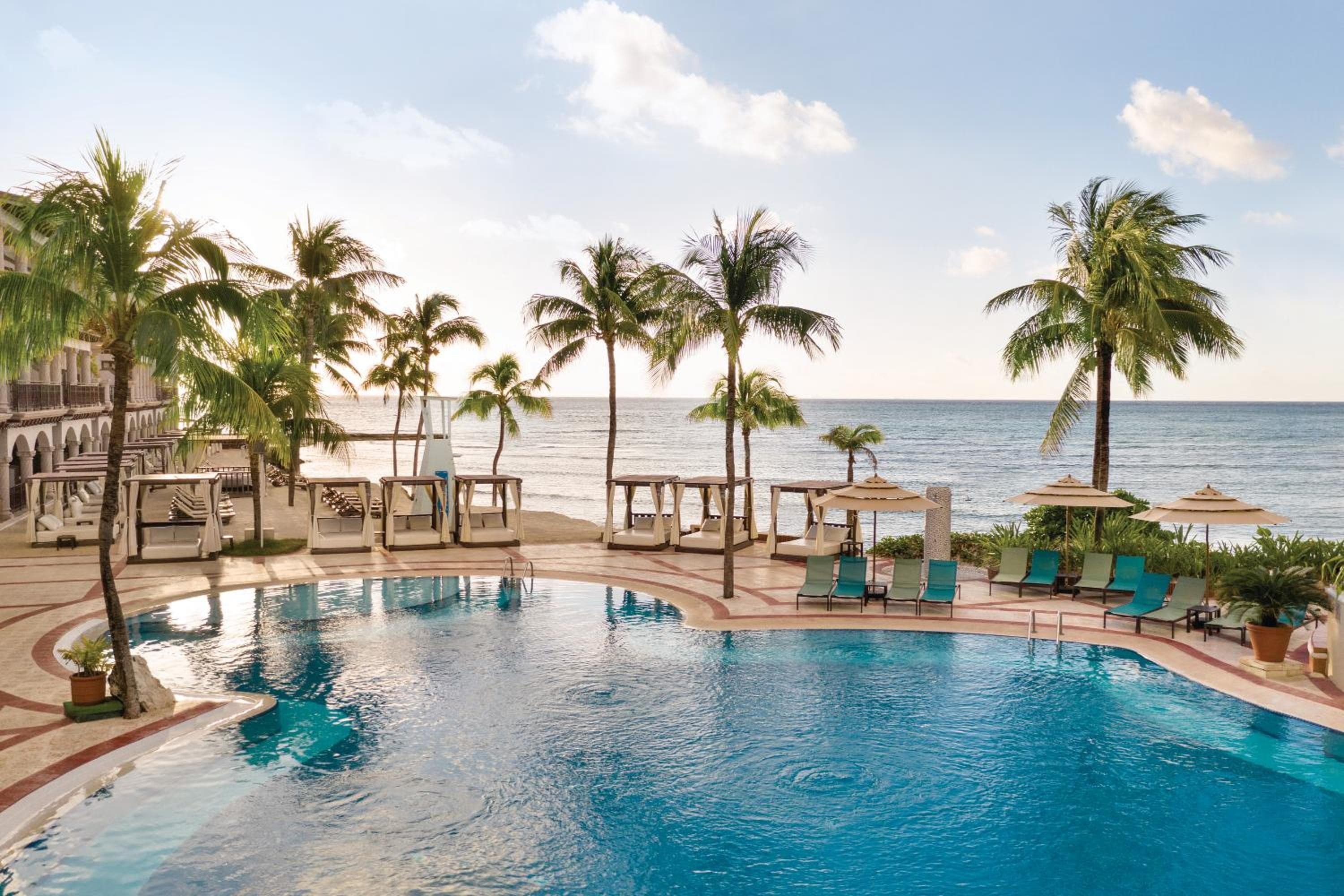 Wyndham Alltra Playa del Carmen Solo Adultos Todo Incluido — 4