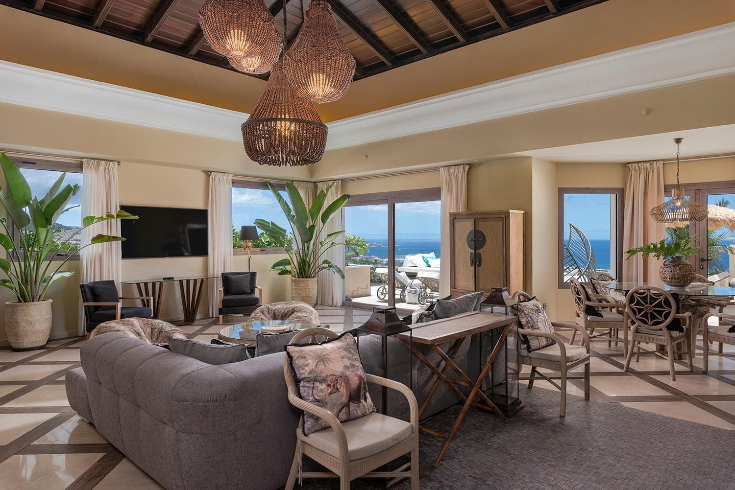 Royal River, Luxury Hotel - Adults Only — 10