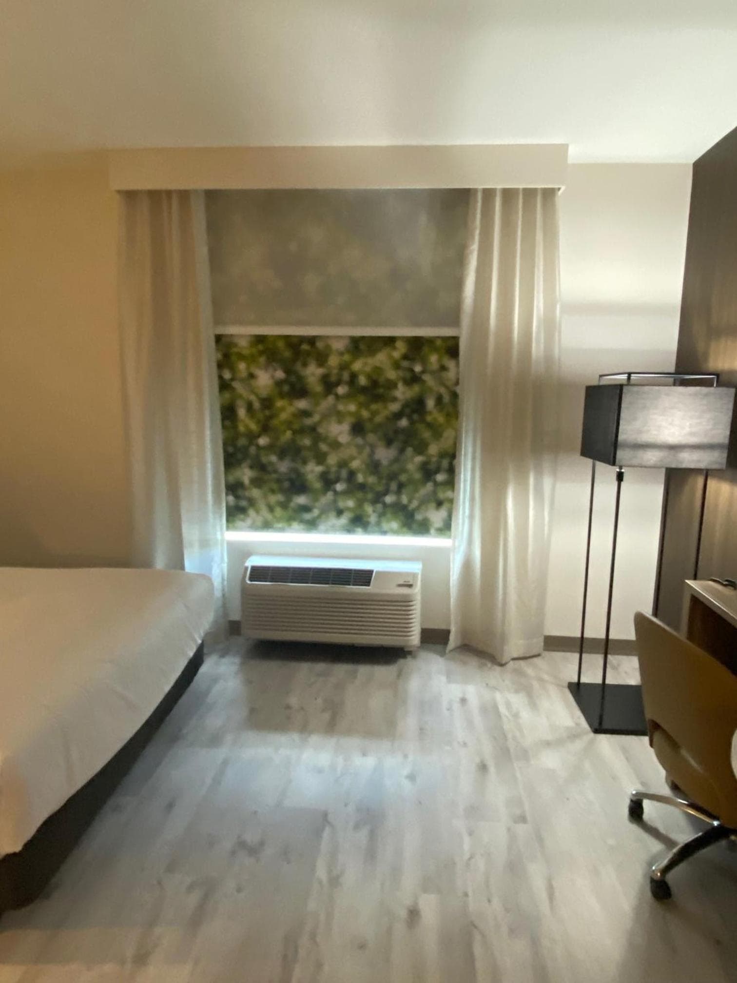 Wyndham Garden Orlando Airport - Free Airport Shuttle - PARK N' FLY Available — 6
