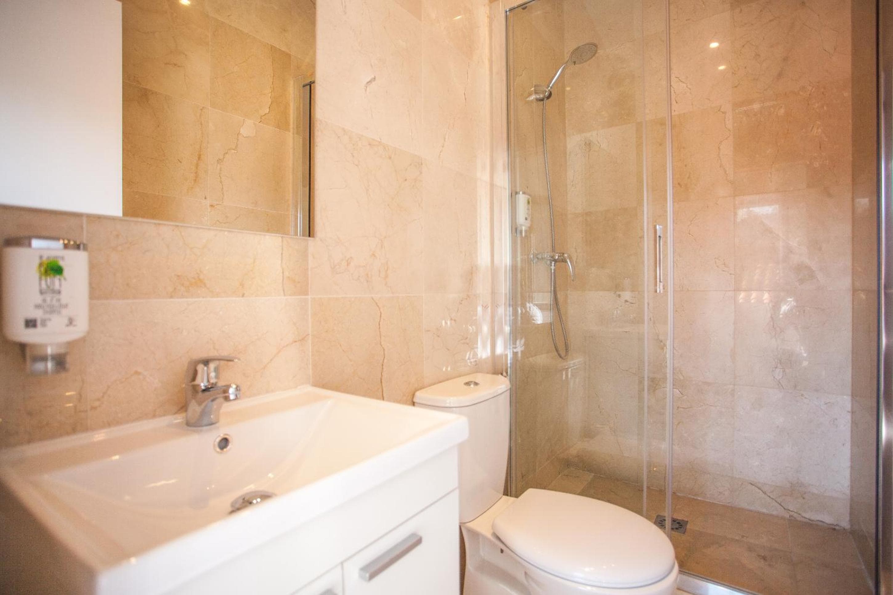 Gran Central Suites — 12
