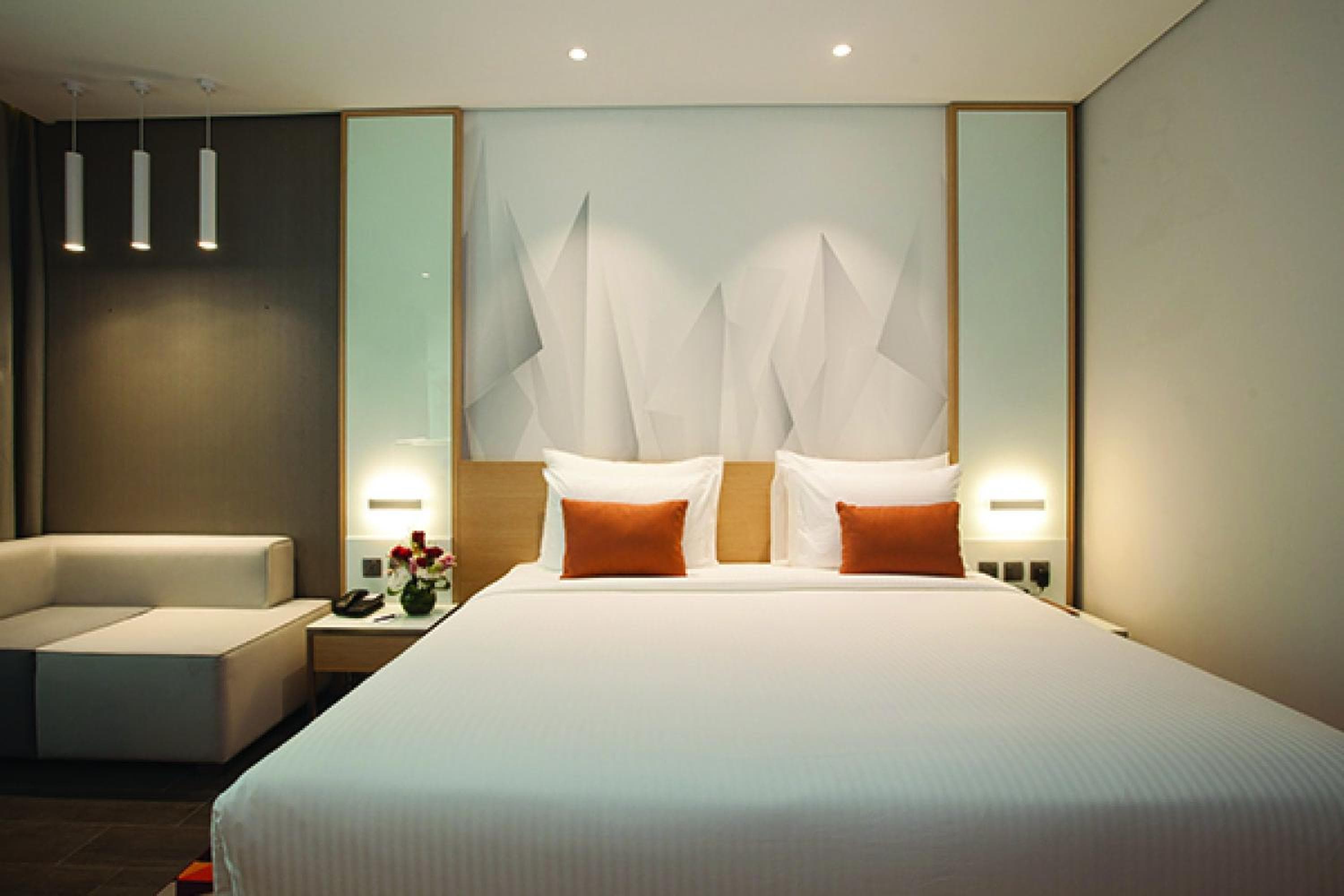 Flora Inn Hotel Dubai Airport — 5