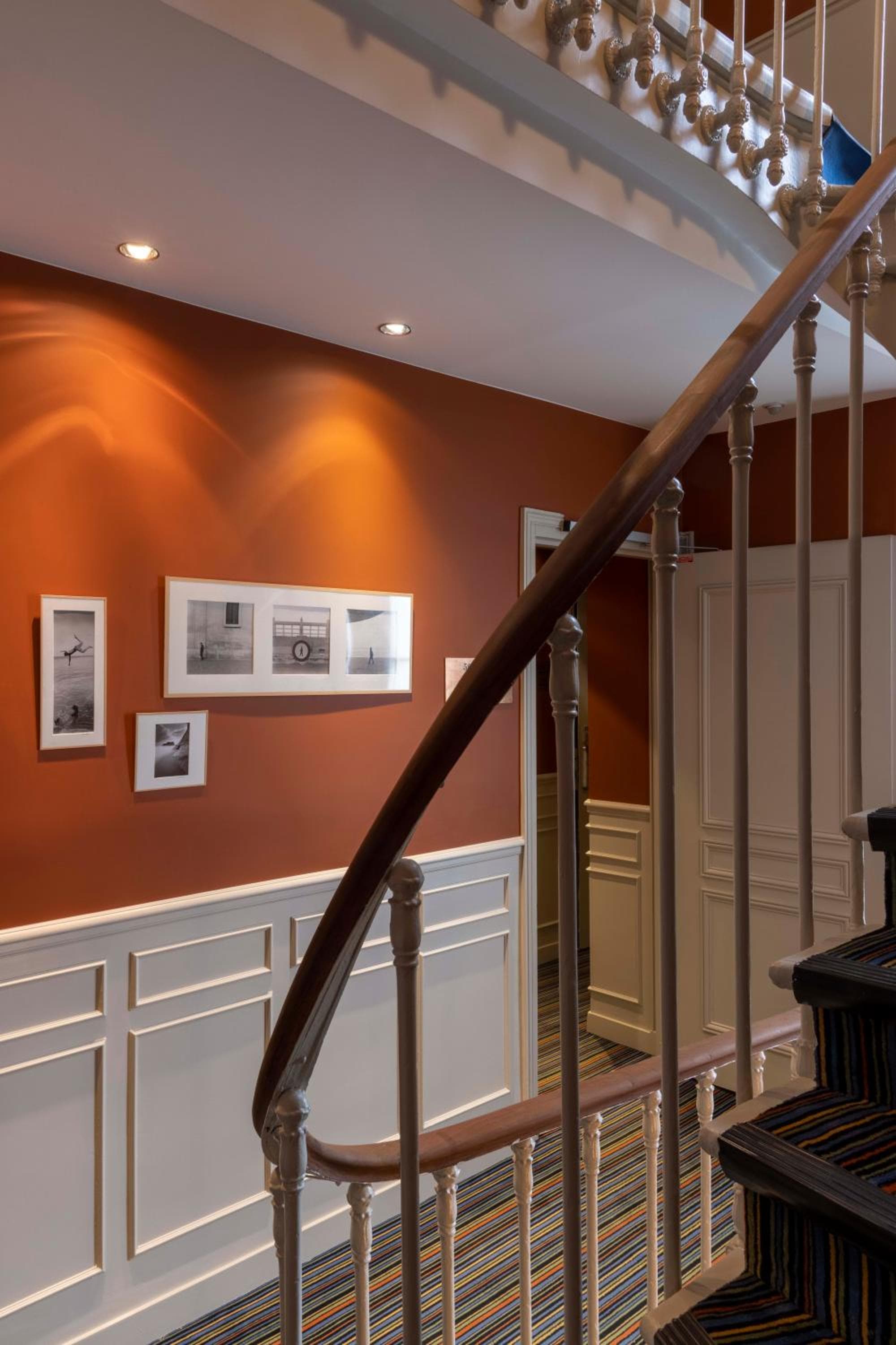 Le Petit Beaumarchais Hotel & Spa — 20