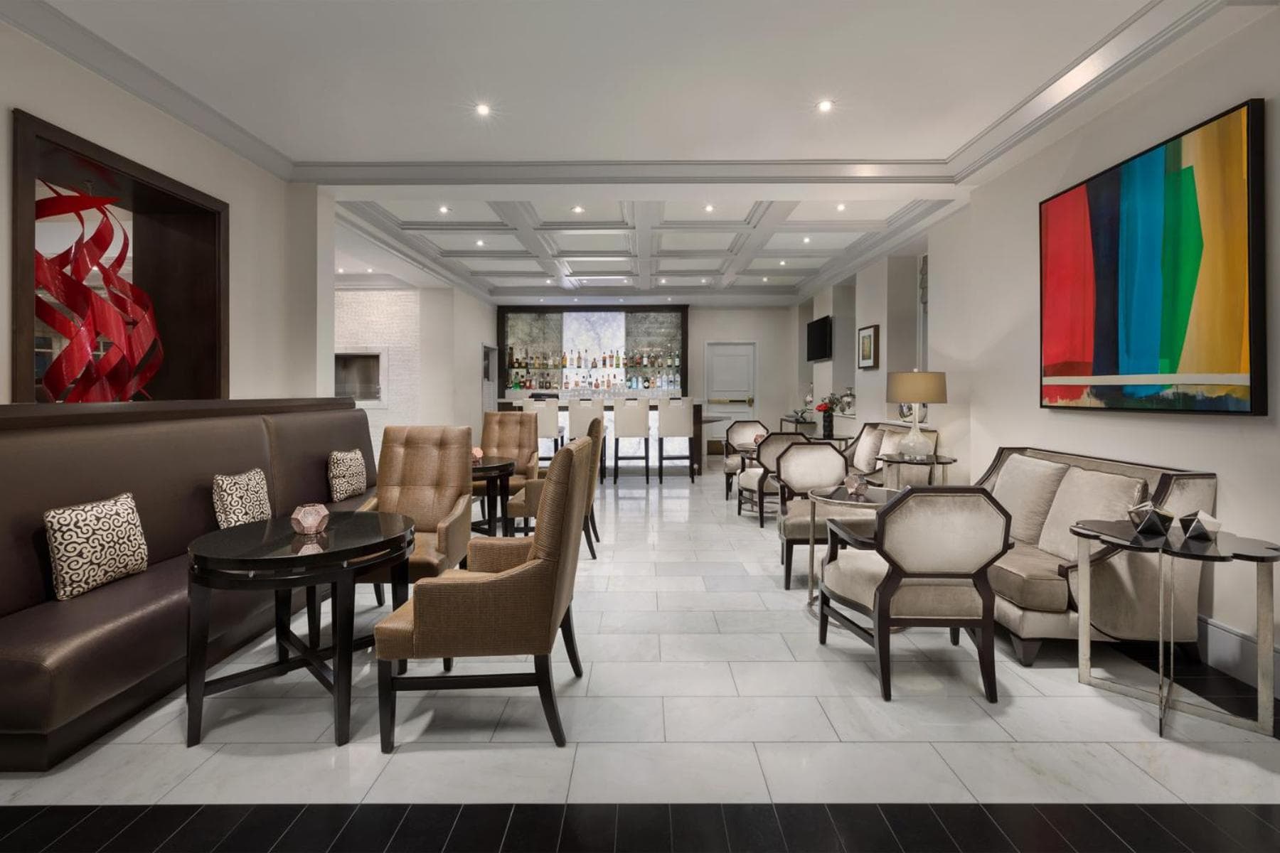 Mosaic Hotel Beverly Hills — 17