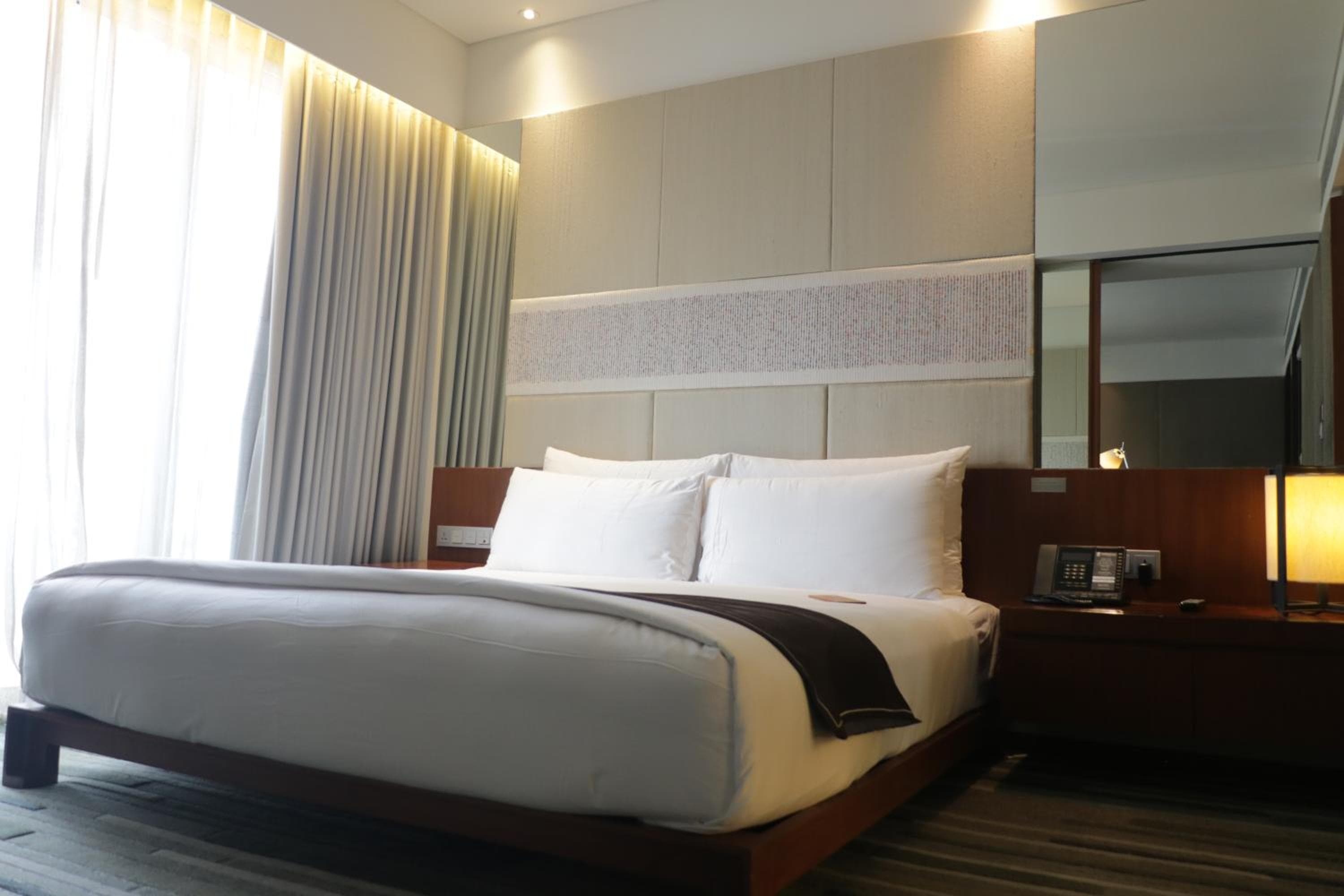 Hotel Hansar Bangkok — 18