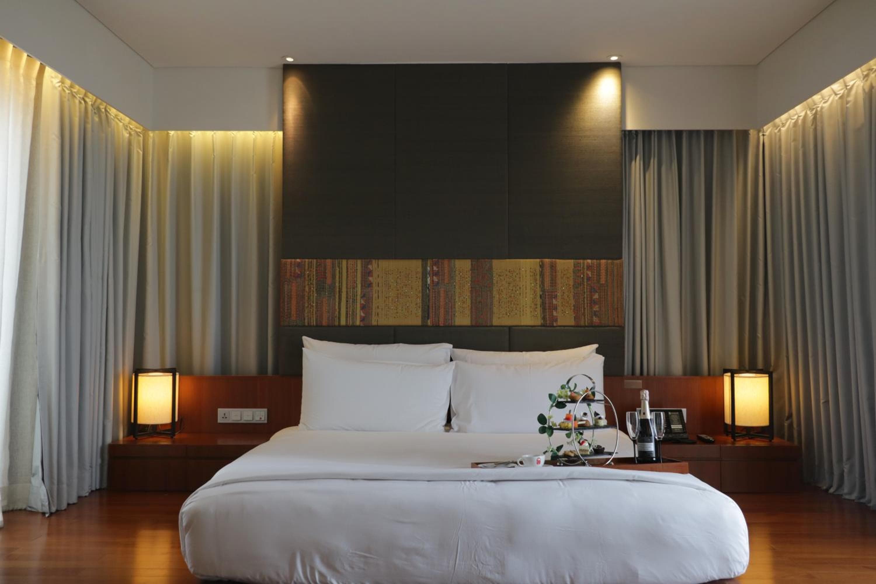 Hotel Hansar Bangkok — 24