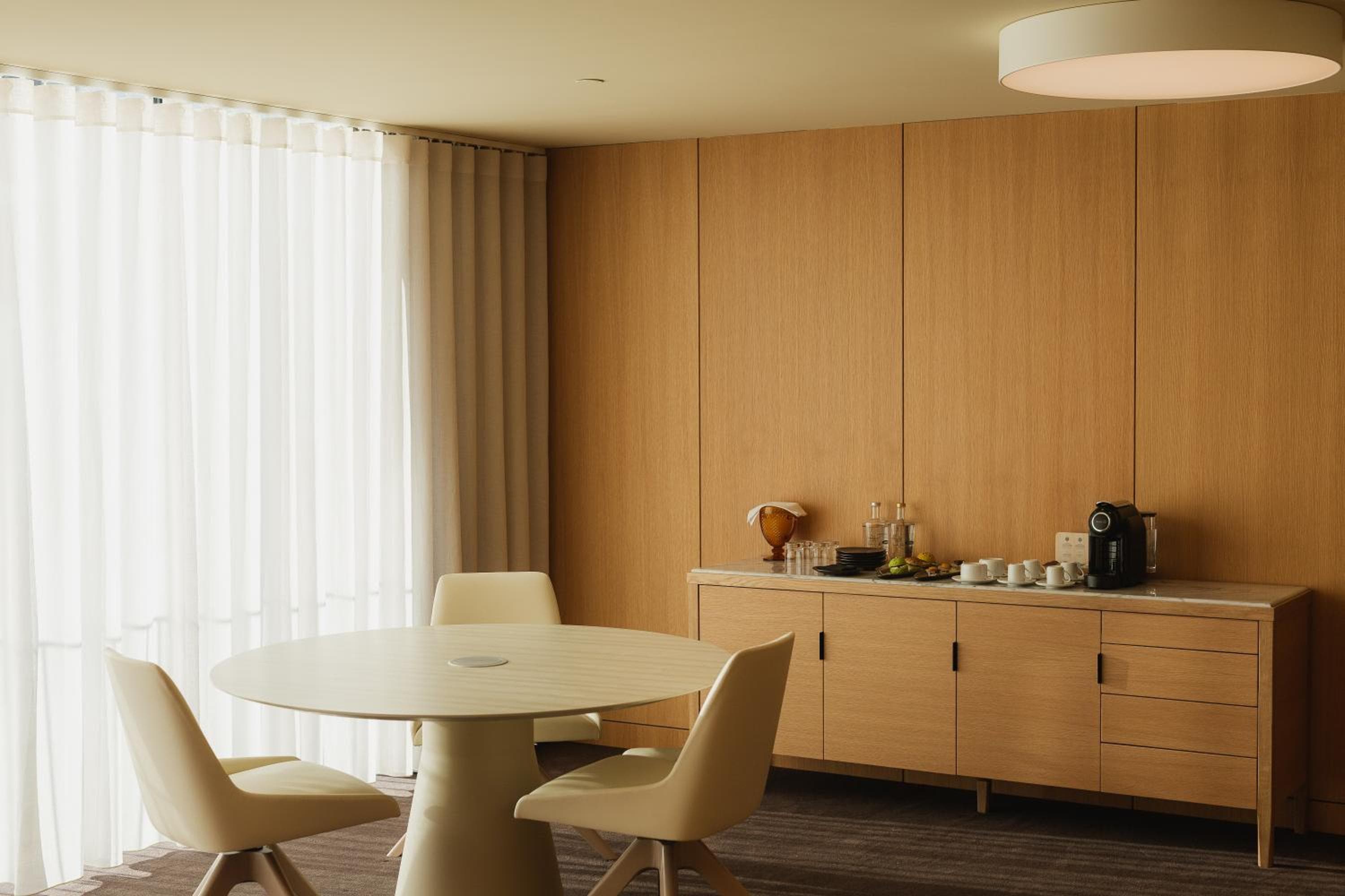 Lumen Hotel & The Lisbon Light Show hotel, Rua Sousa Martins nº 20, Lisbon, Portugal — photo 26