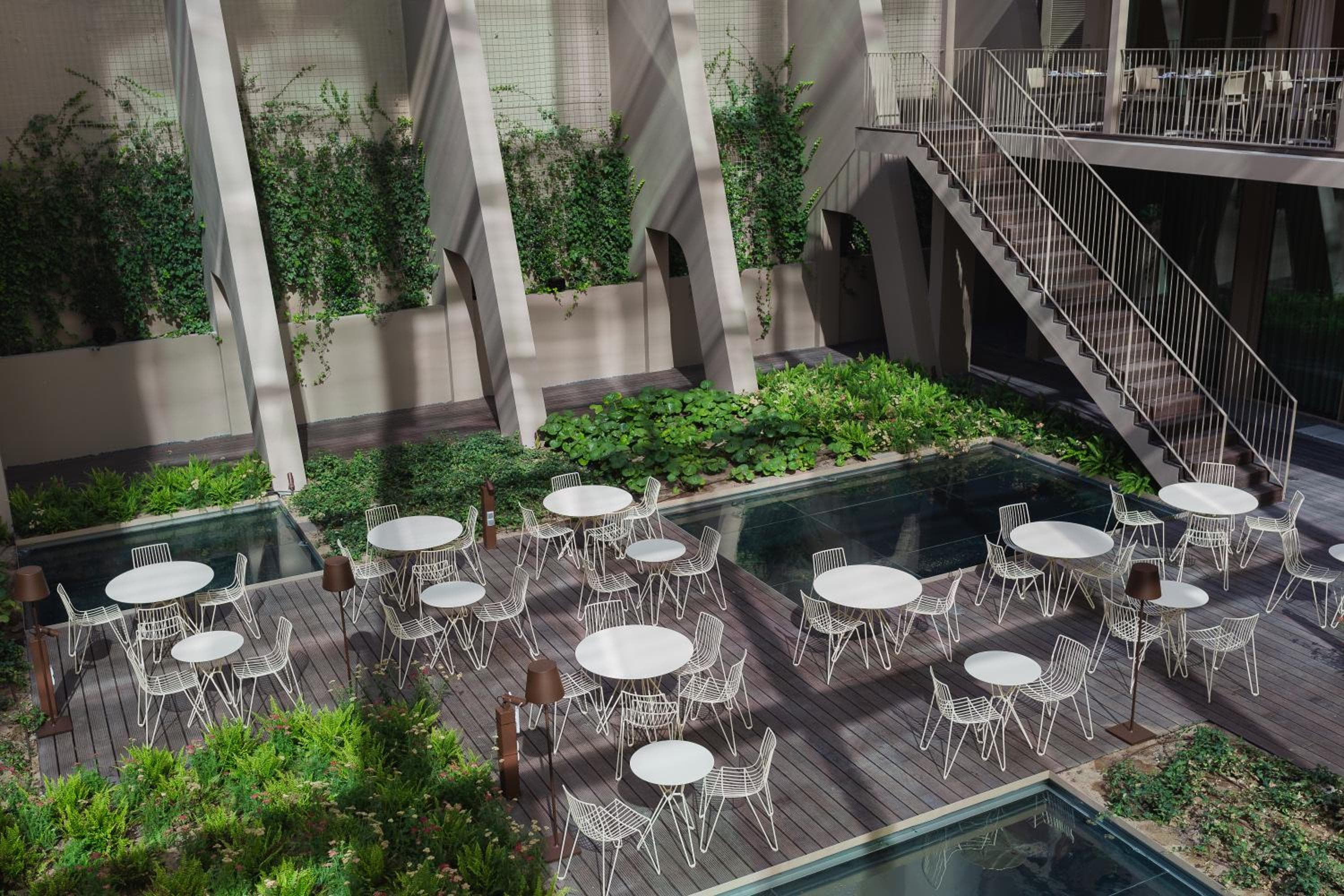 Lumen Hotel & The Lisbon Light Show hotel, Rua Sousa Martins nº 20, Lisbon, Portugal — photo 31