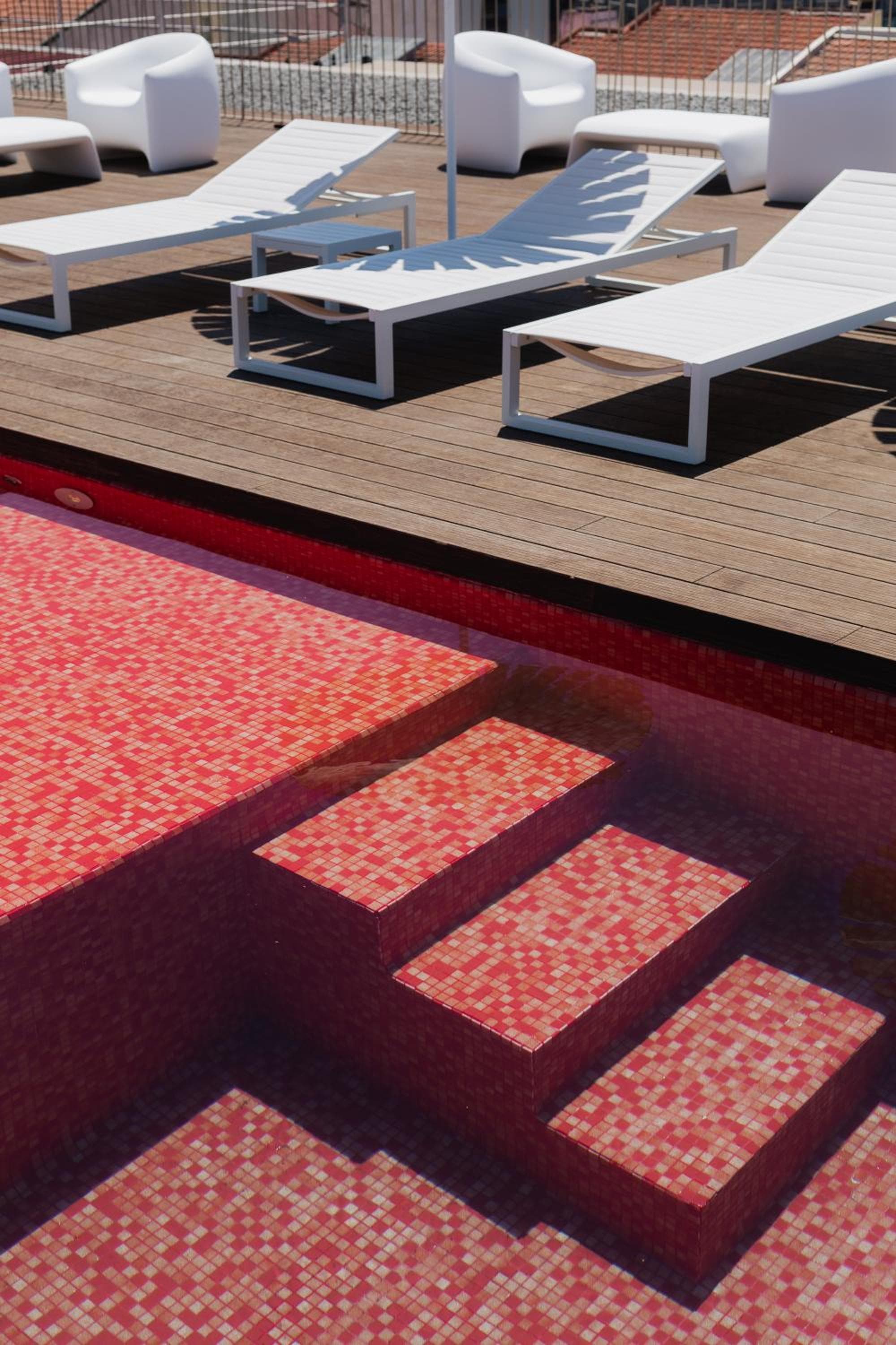 Lumen Hotel & The Lisbon Light Show hotel, Rua Sousa Martins nº 20, Lisbon, Portugal — photo 43