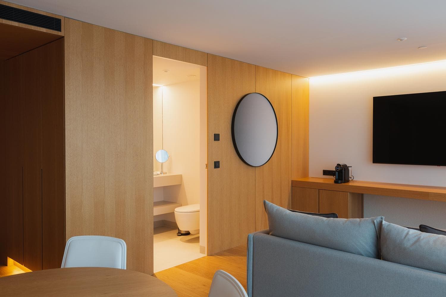 Lumen Hotel & The Lisbon Light Show hotel, Rua Sousa Martins nº 20, Lisbon, Portugal — photo 62