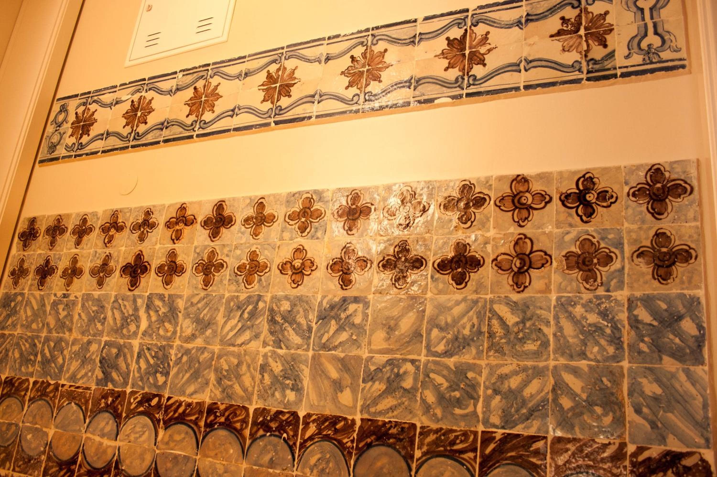 Lisbon Arsenal Suites — 4