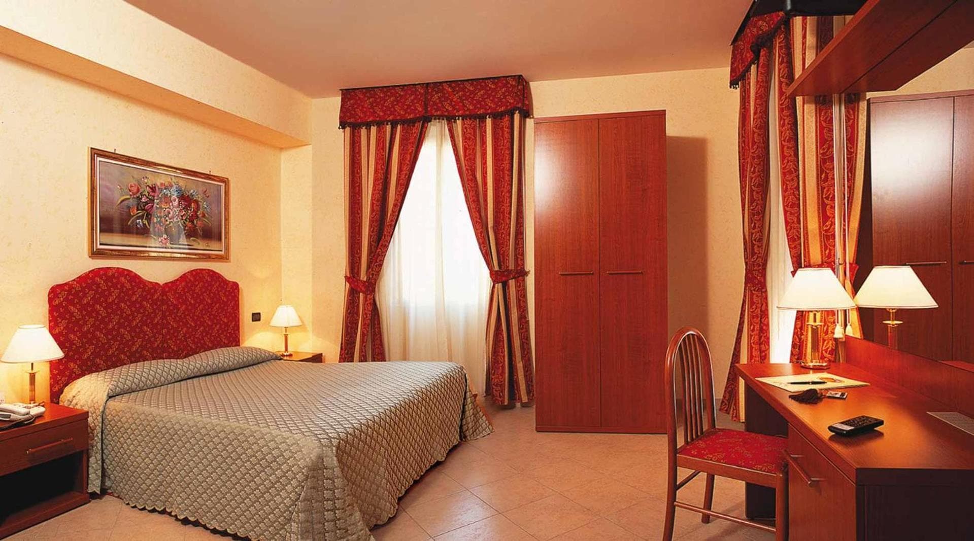Hotel Stromboli — 4