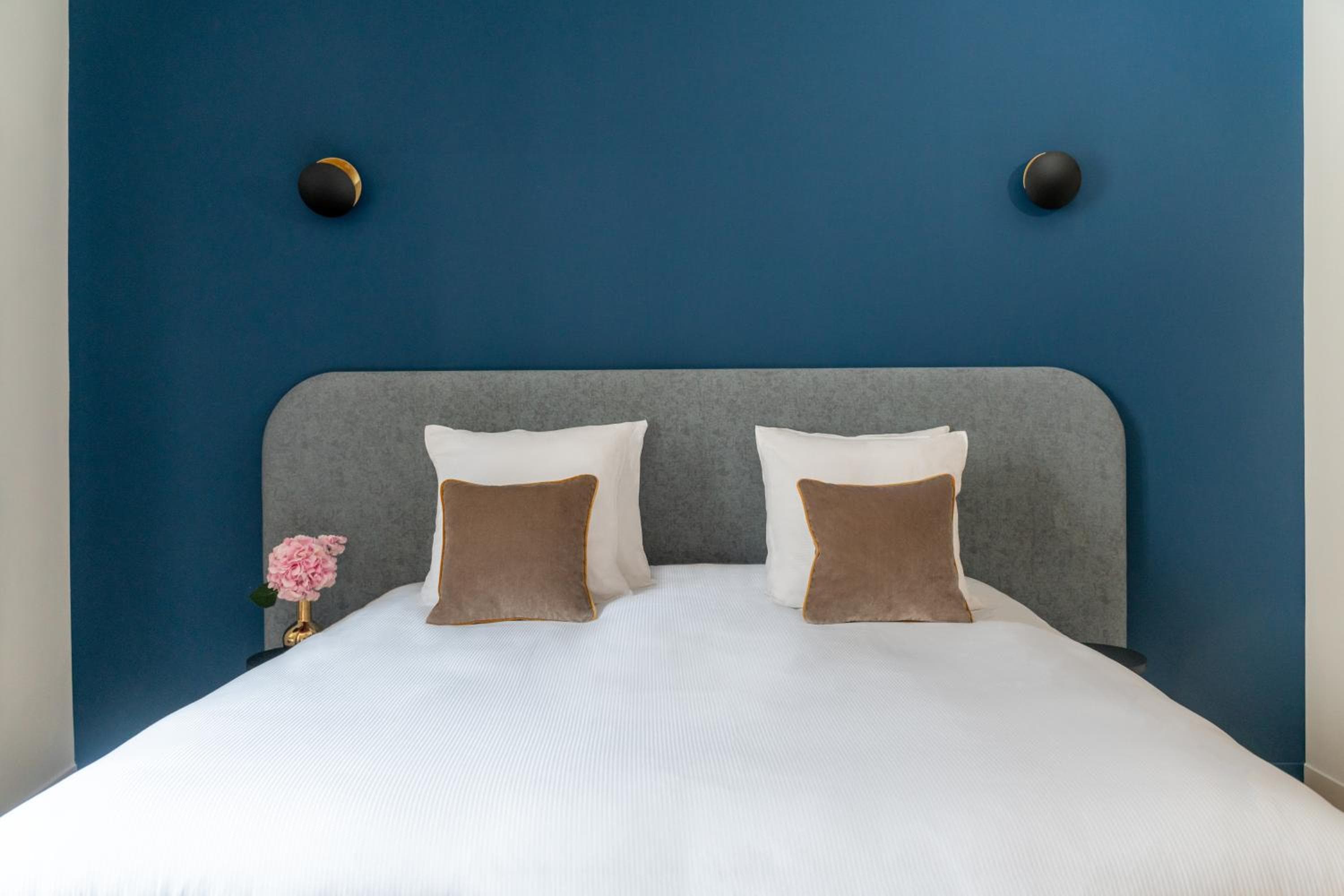 9Hotel Cesari — 2