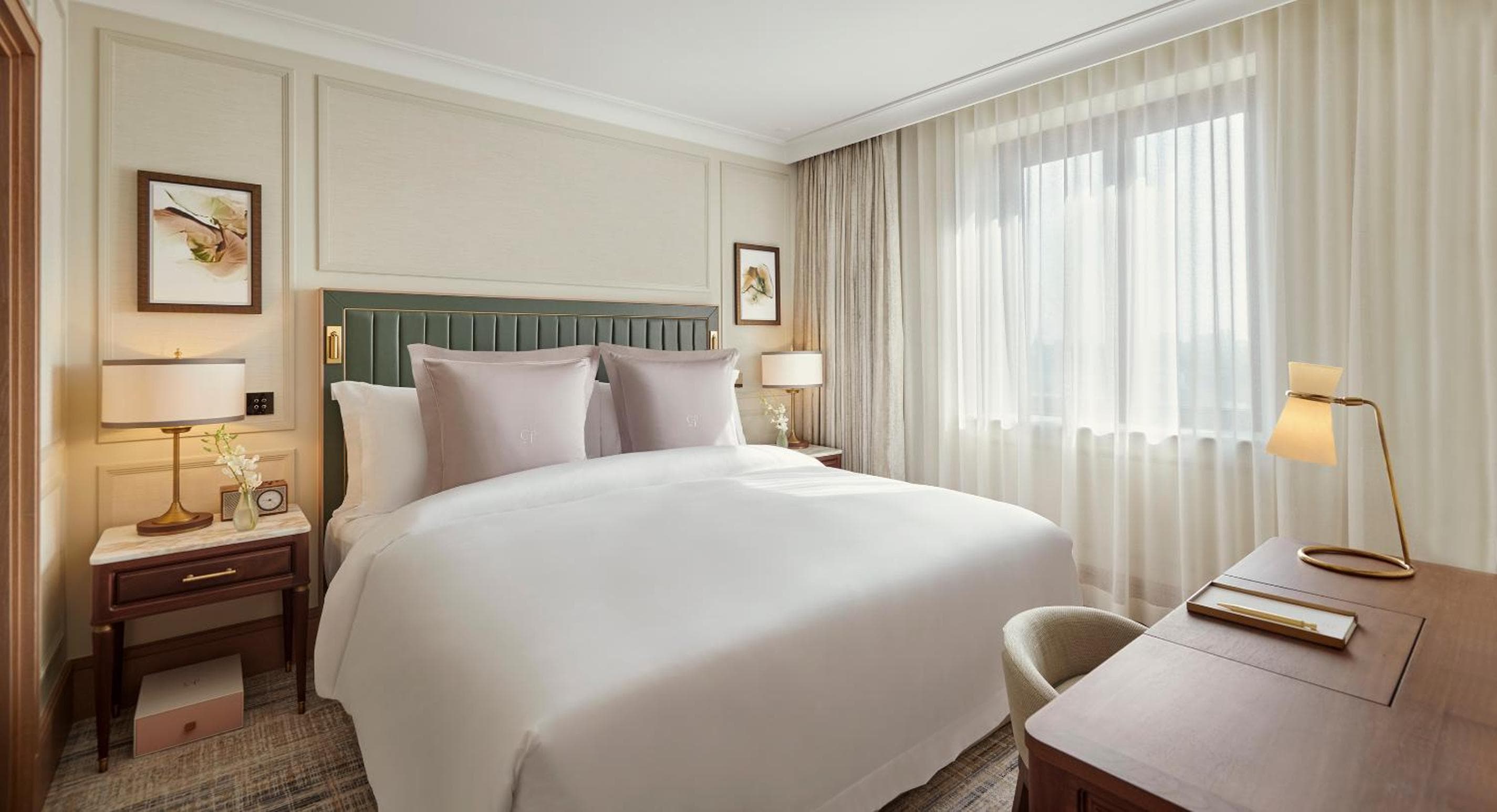 Jumeirah Carlton Tower London — 16
