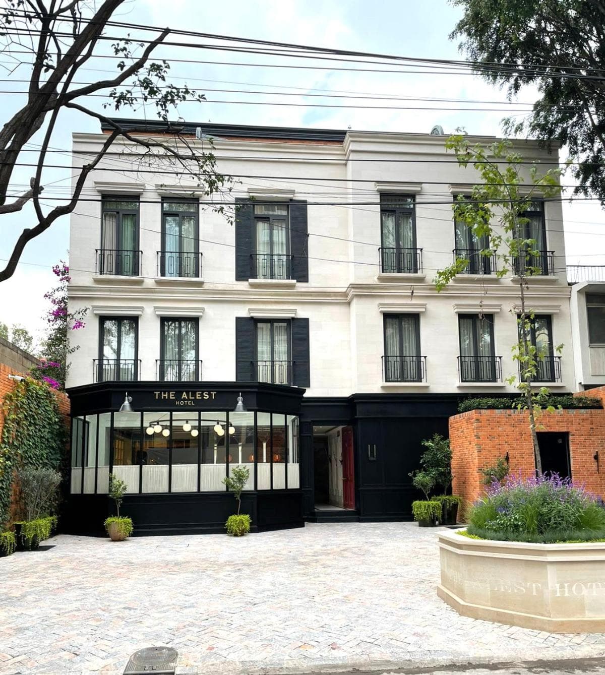 The Alest Hotel — 4