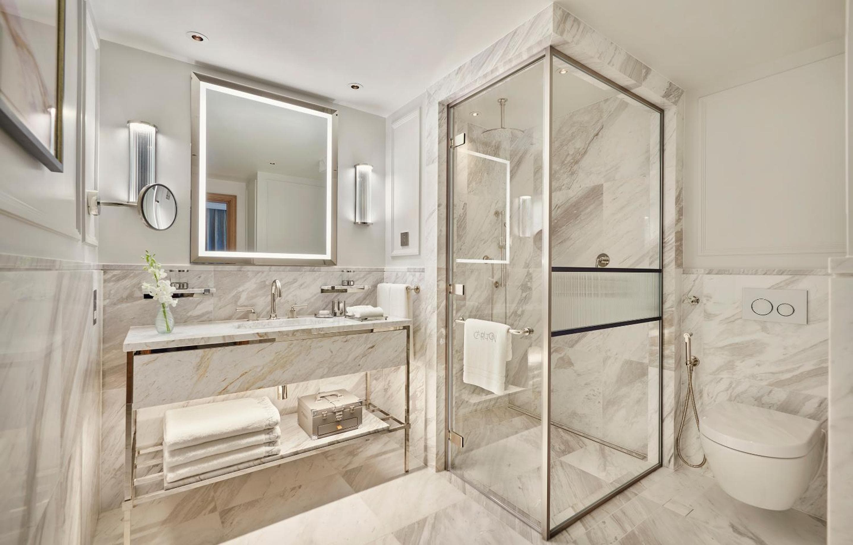 Jumeirah Carlton Tower London — 26