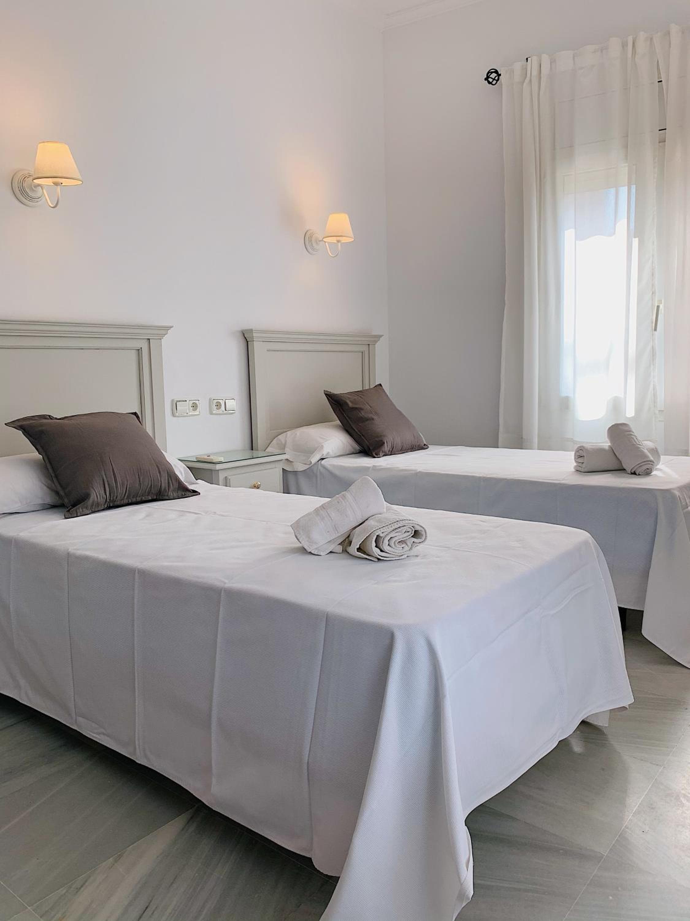 Hotel Dona Blanca — 2