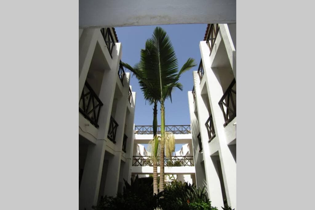 2 Bedrooms Playa Las Américas Parque Santiago I Heated Pool — 5