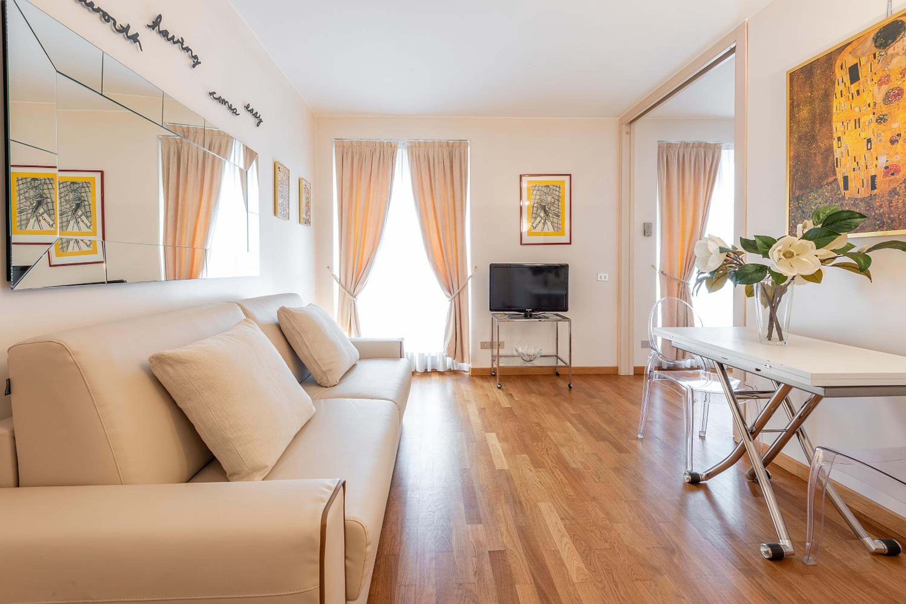 Milan Royal Suites - Centro — 21