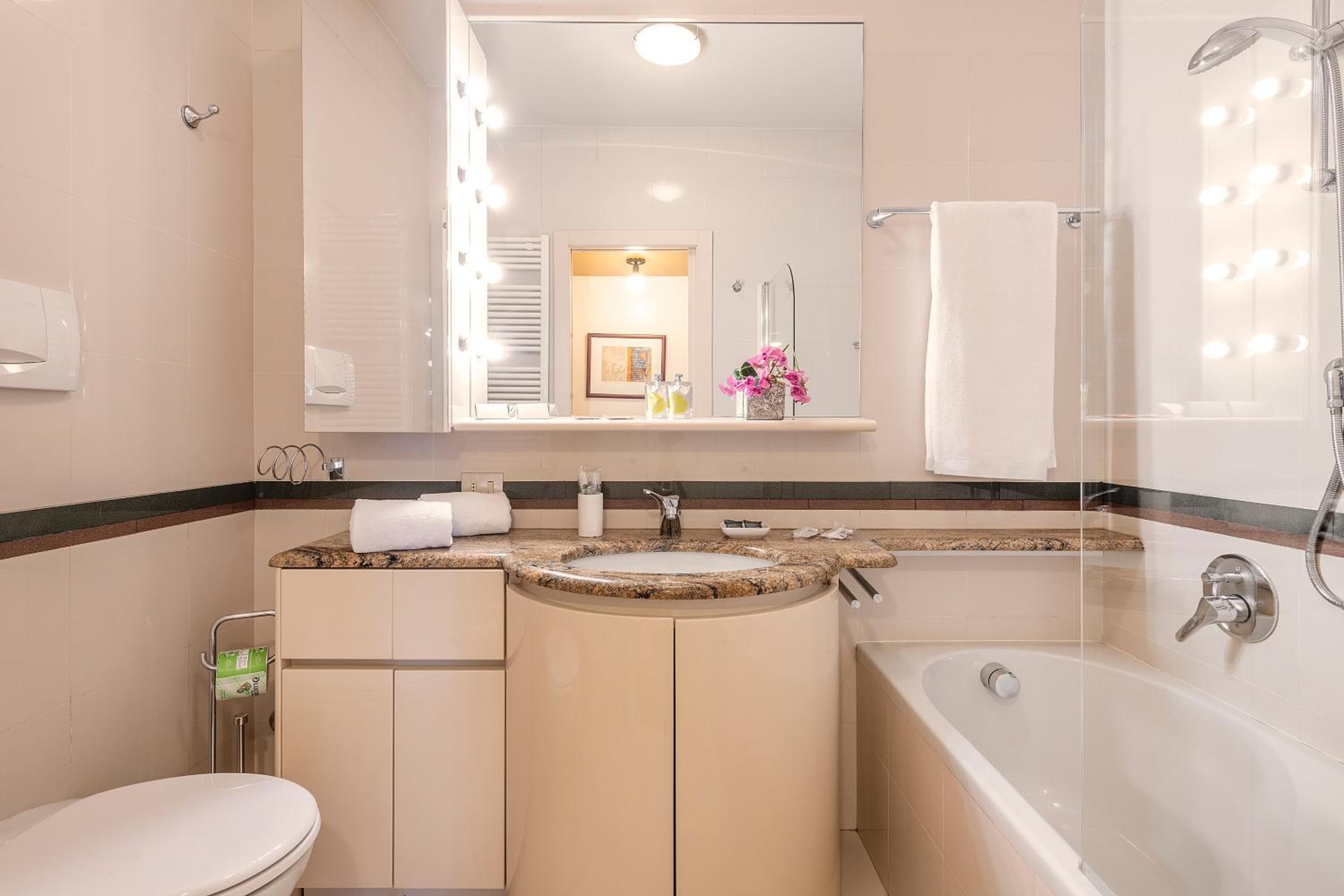 Milan Royal Suites - Centro — 19