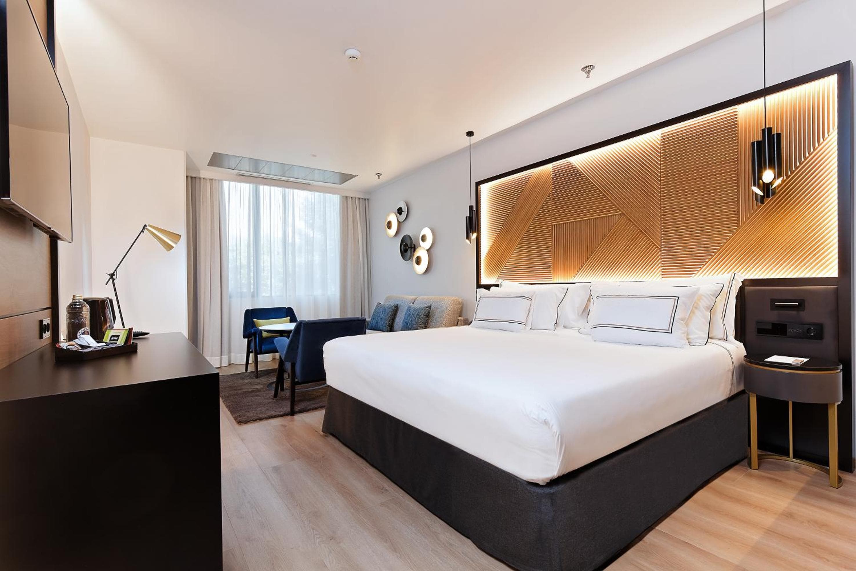 Melia Avenida de America — 28