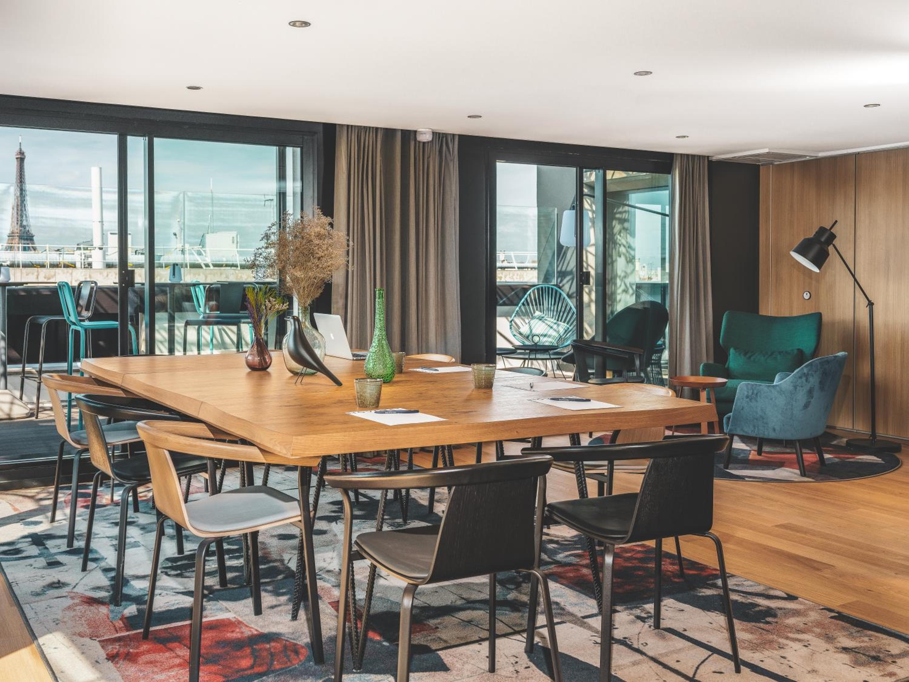 Novotel París Vaugirard Montparnasse — 13