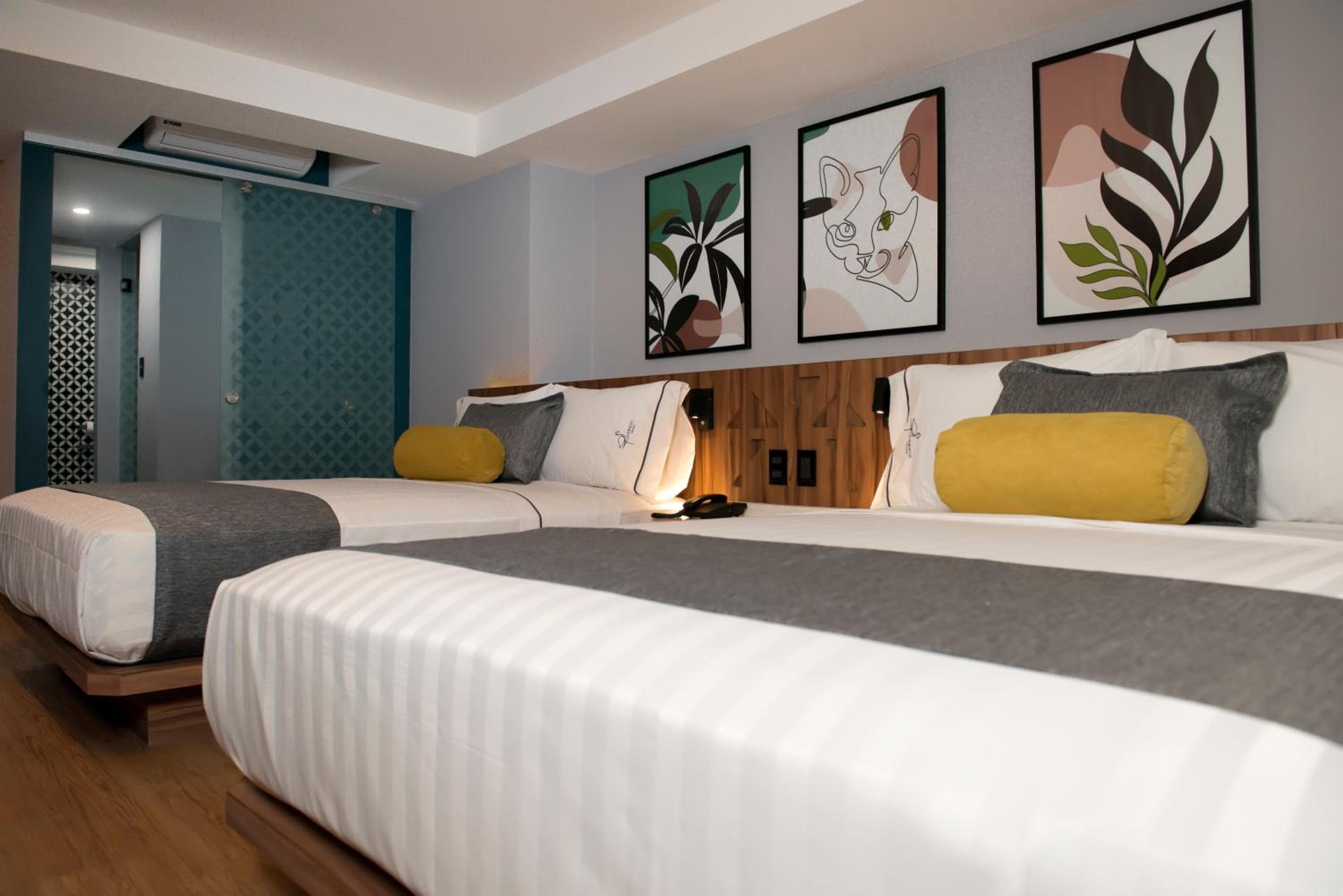 Hotel Flamencos Centro Histórico — 4