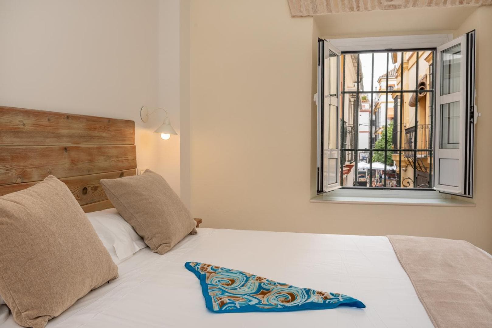 Hotel Boutique Elvira Plaza — 7