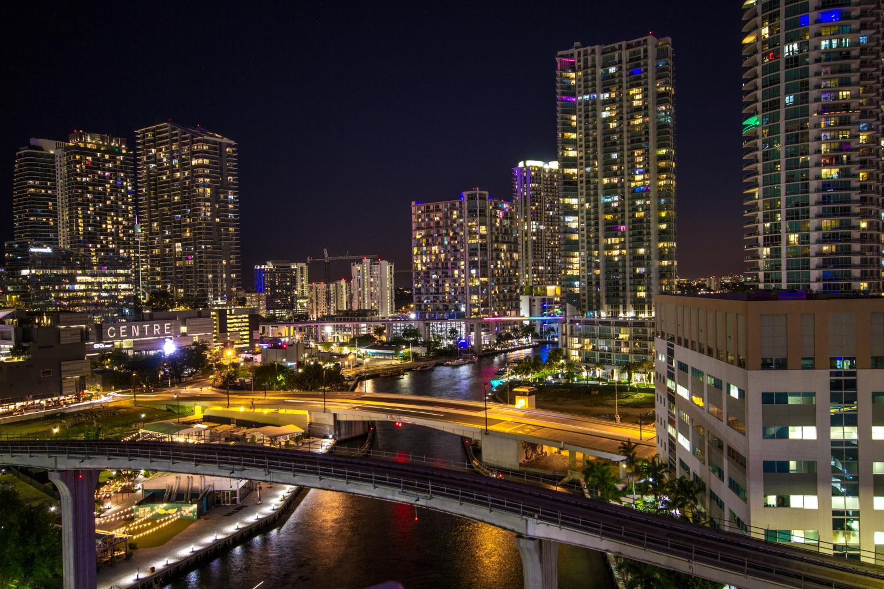 Comfort Inn & Suites Downtown Brickell-Port of Miami — 25
