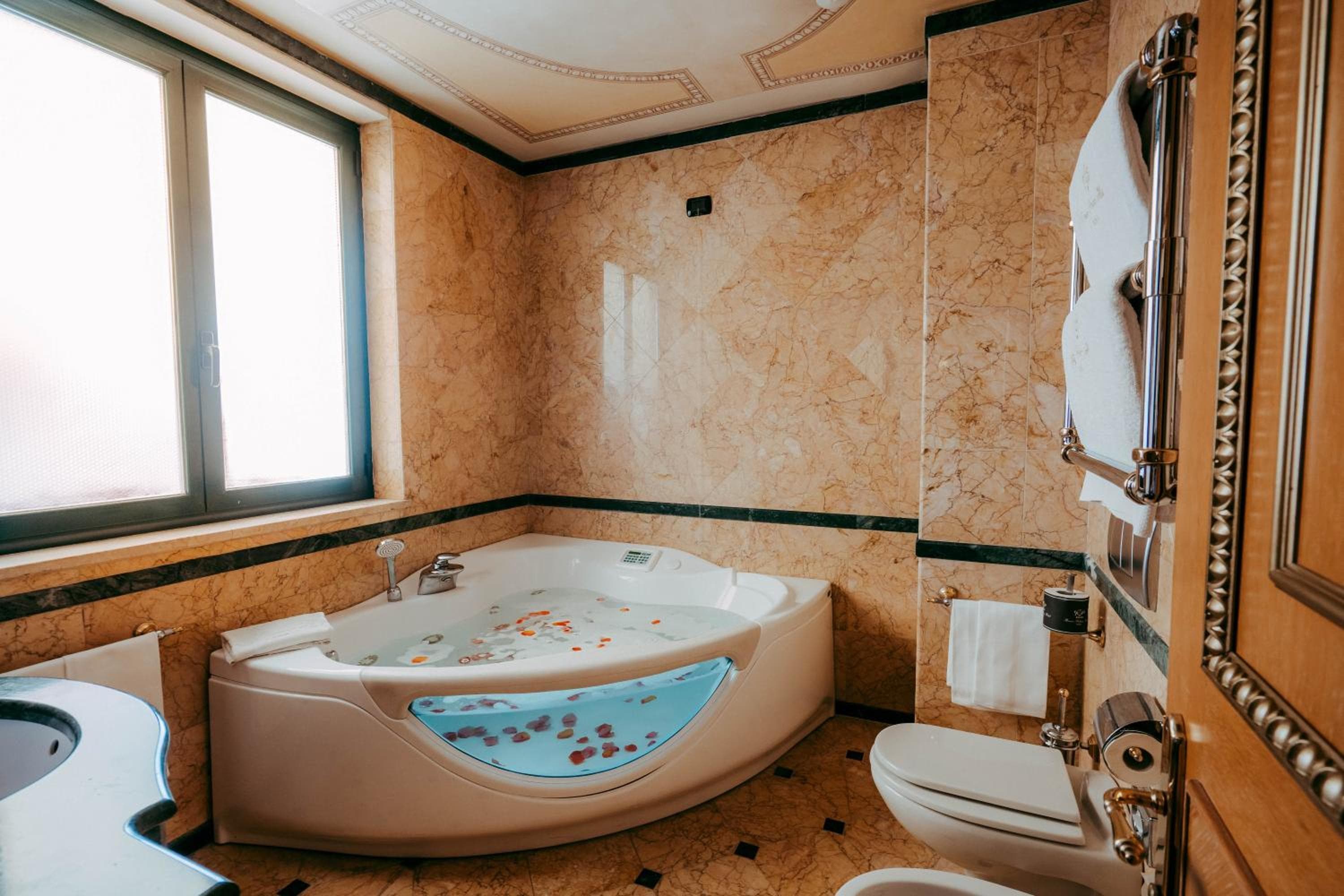 River Palace Hotel — 12