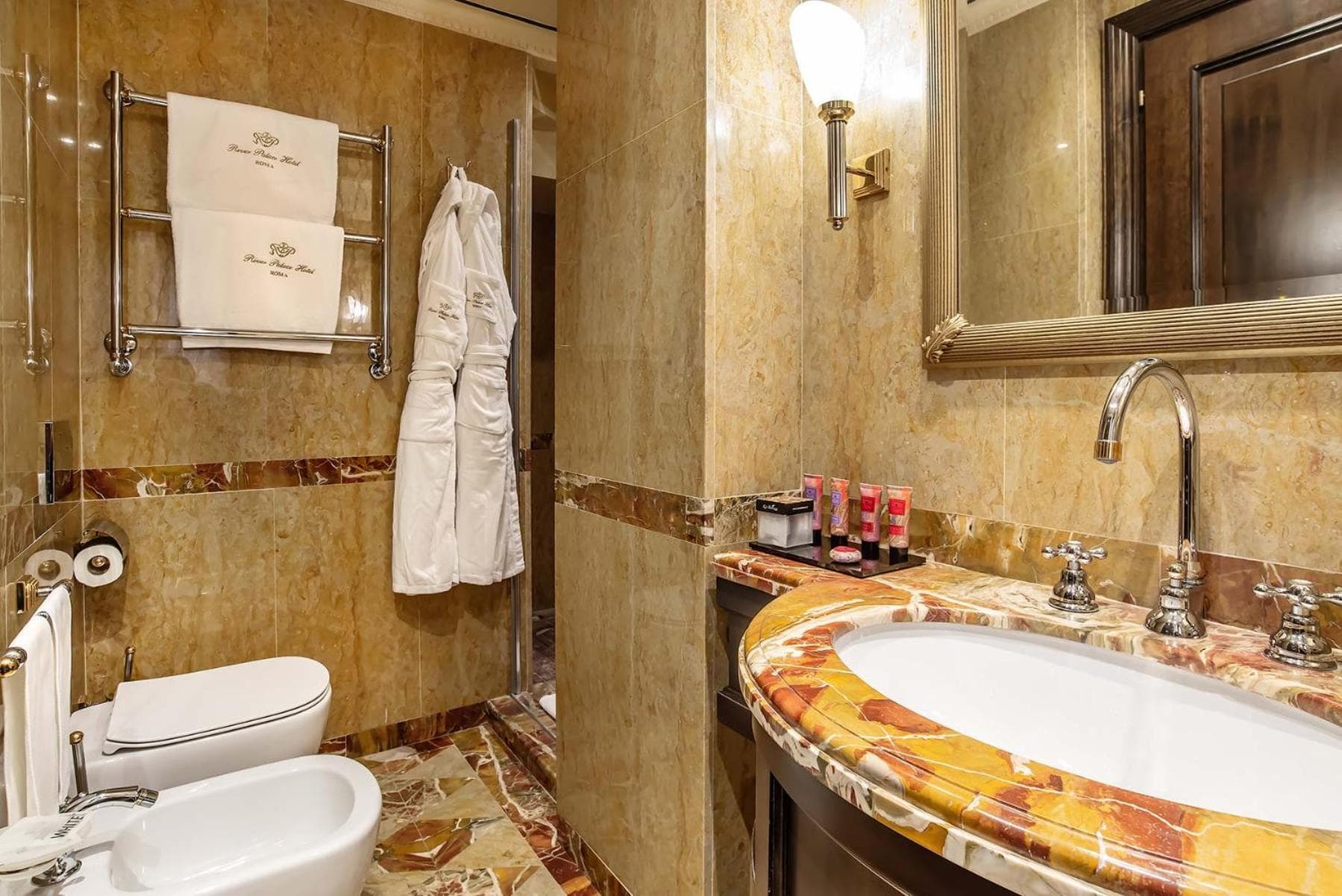Hotel Palacio del Río — 18