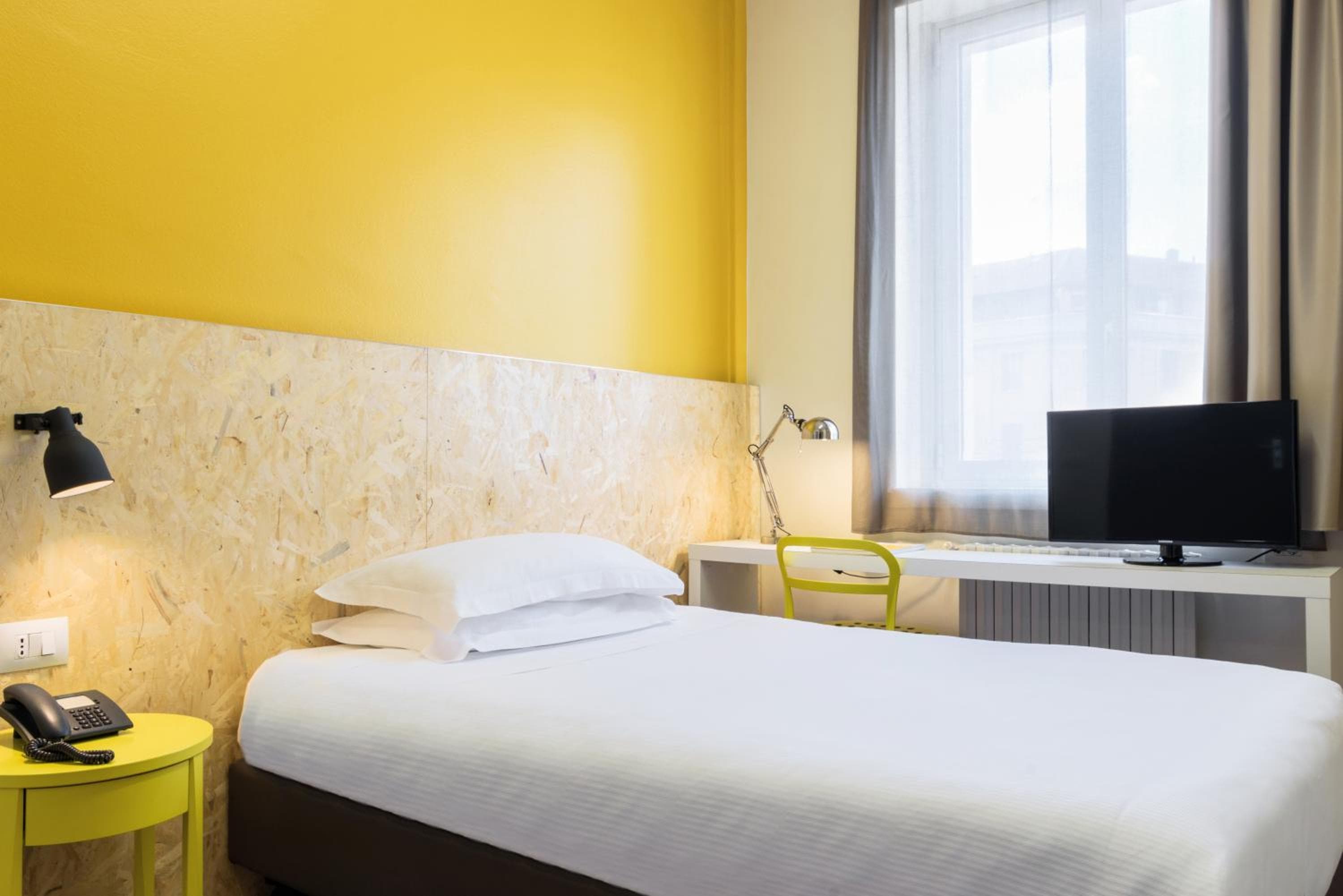 B&B HOTEL Milano Ornato — 24