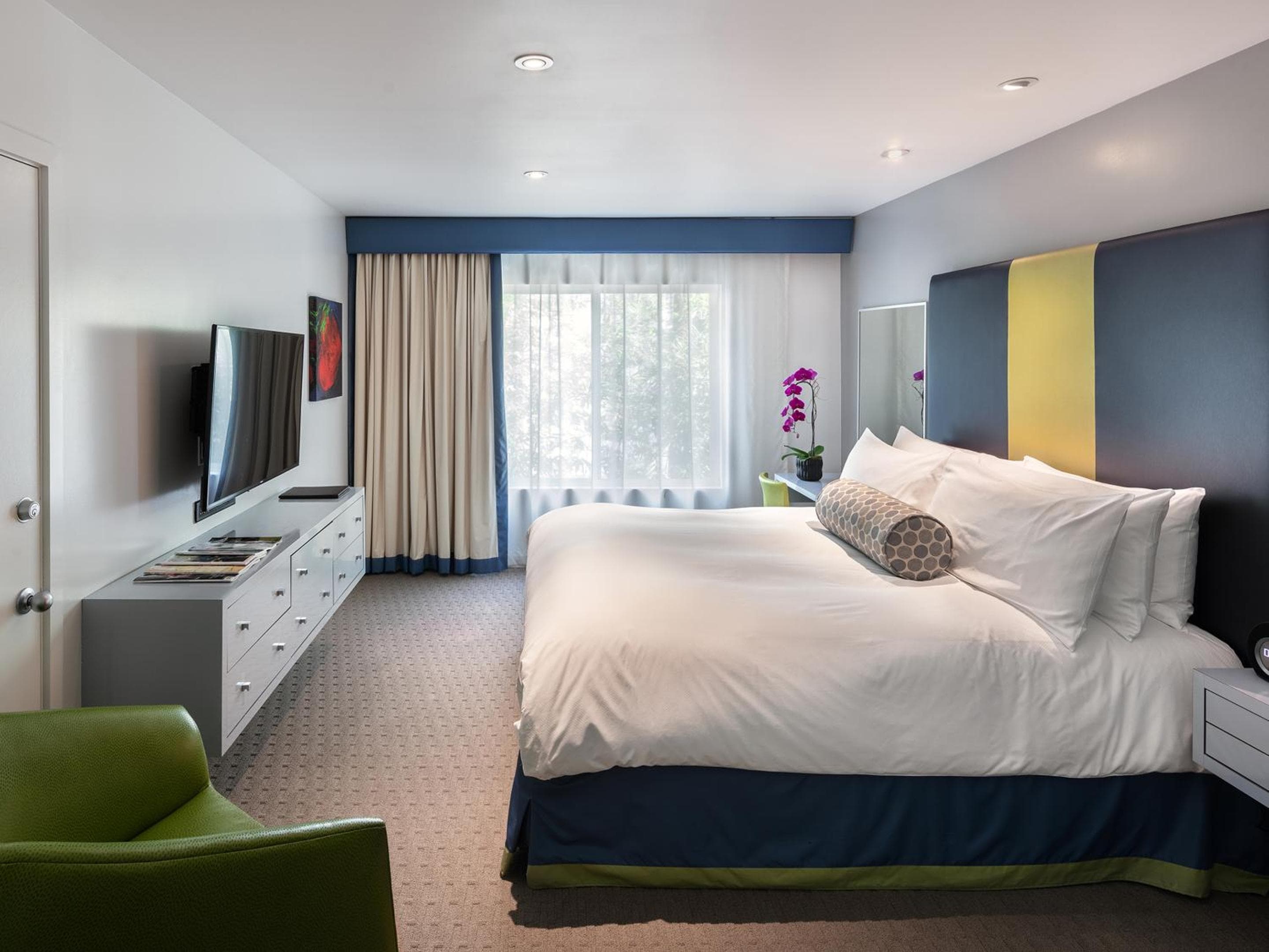 Sunset Marquis Hotel — 4