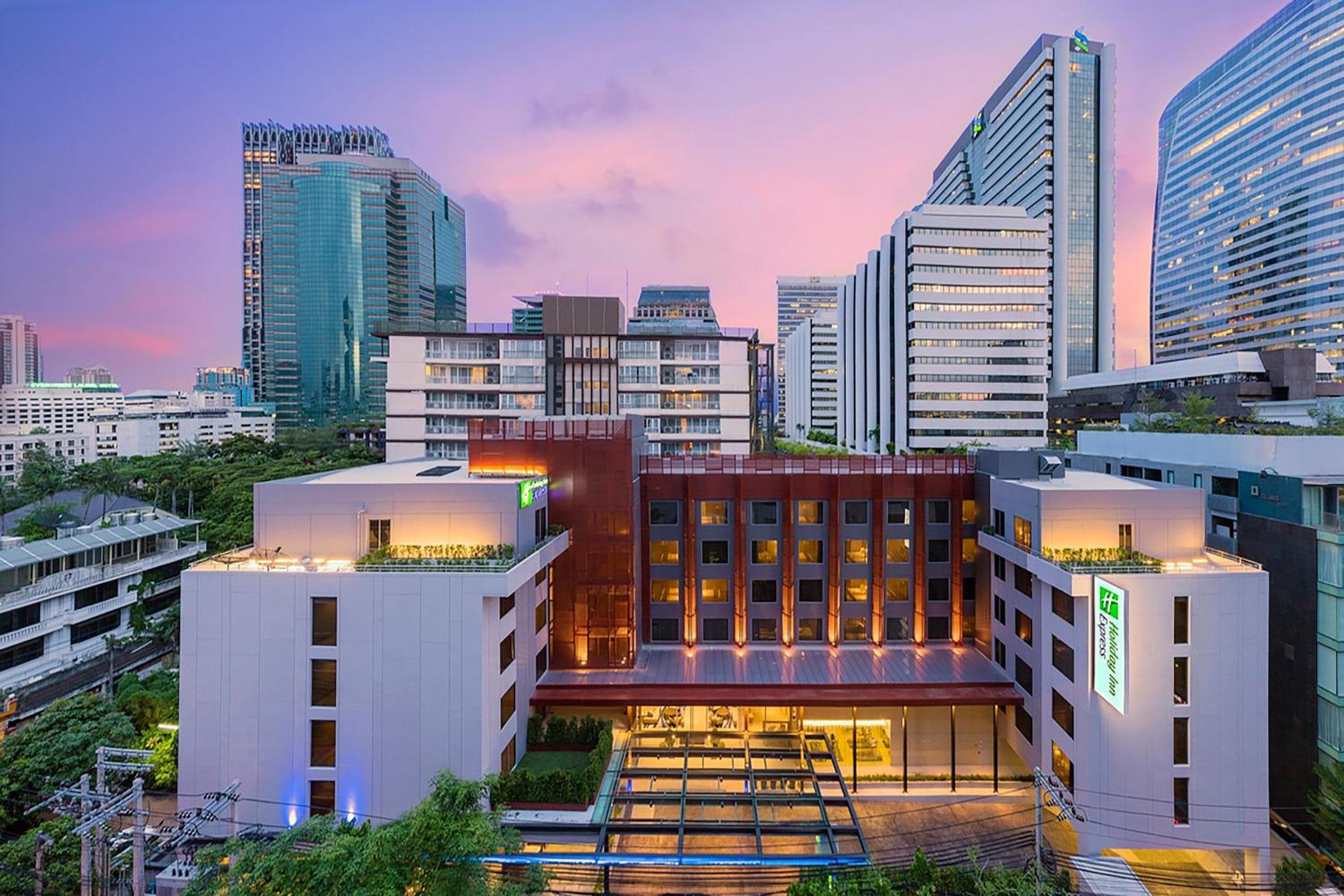 Holiday Inn Express Bangkok Sathorn, un hotel IHG — 1