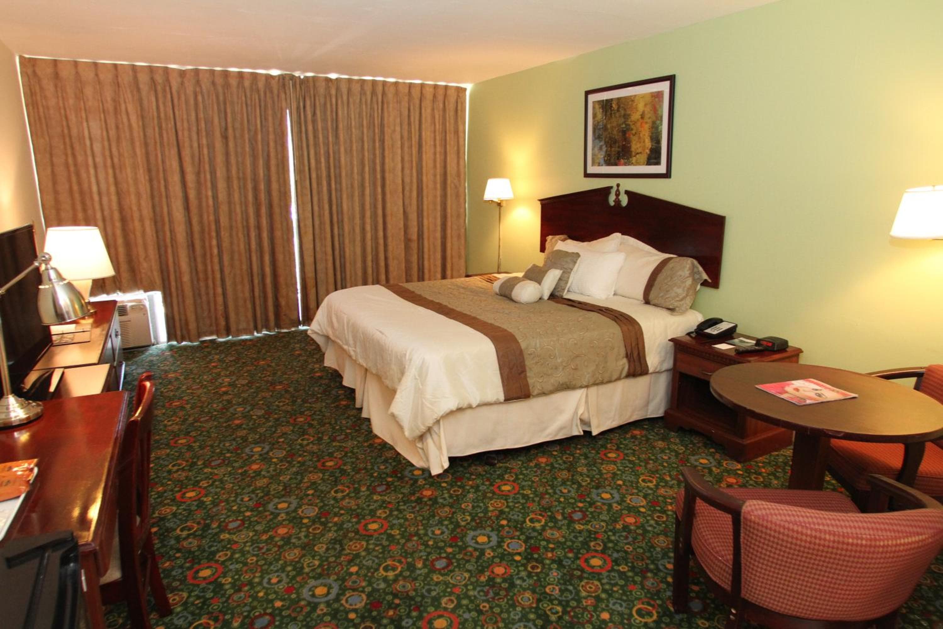 Hotel Chateaubleau — 12