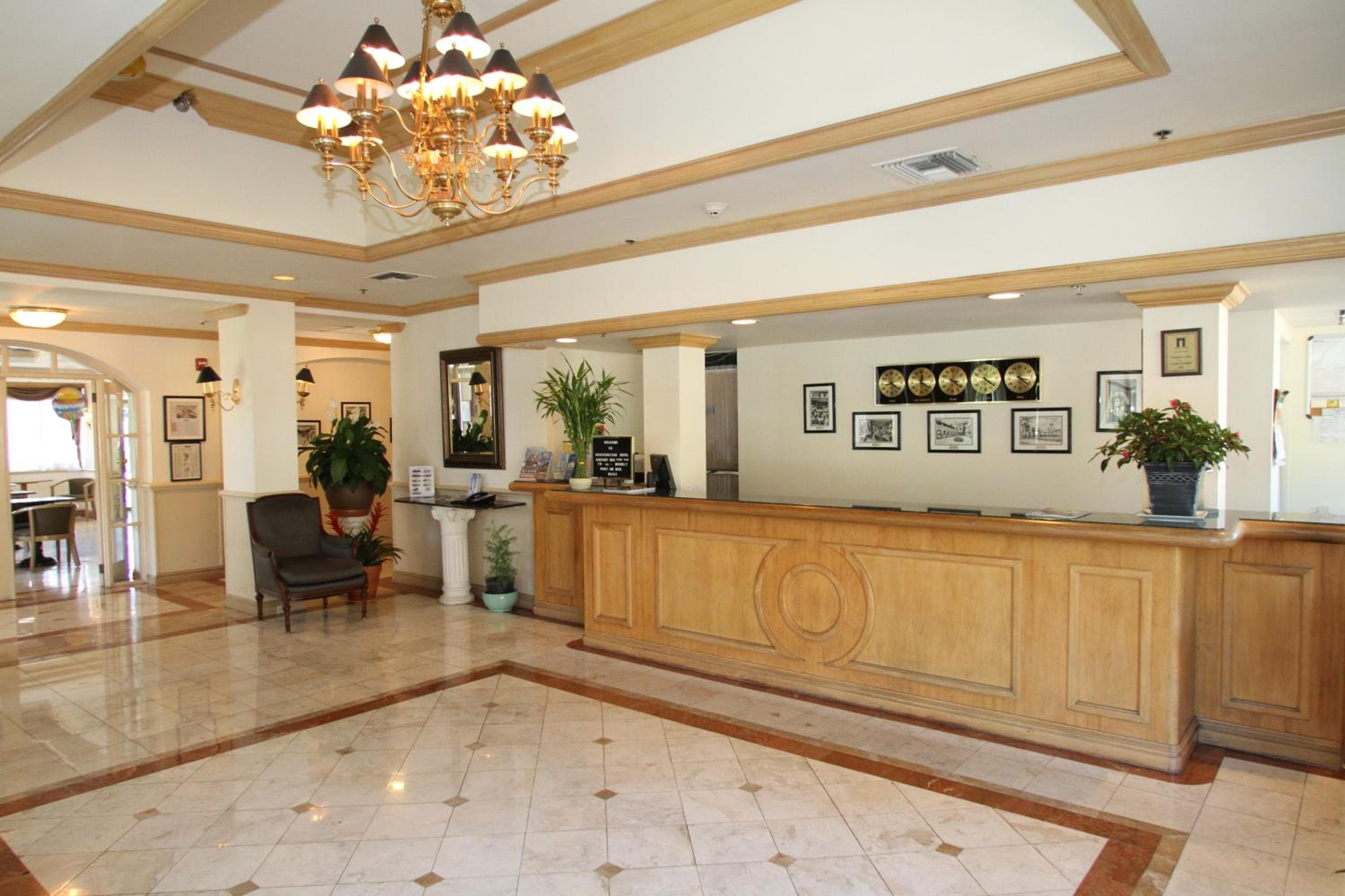 Hotel Chateaubleau — 4