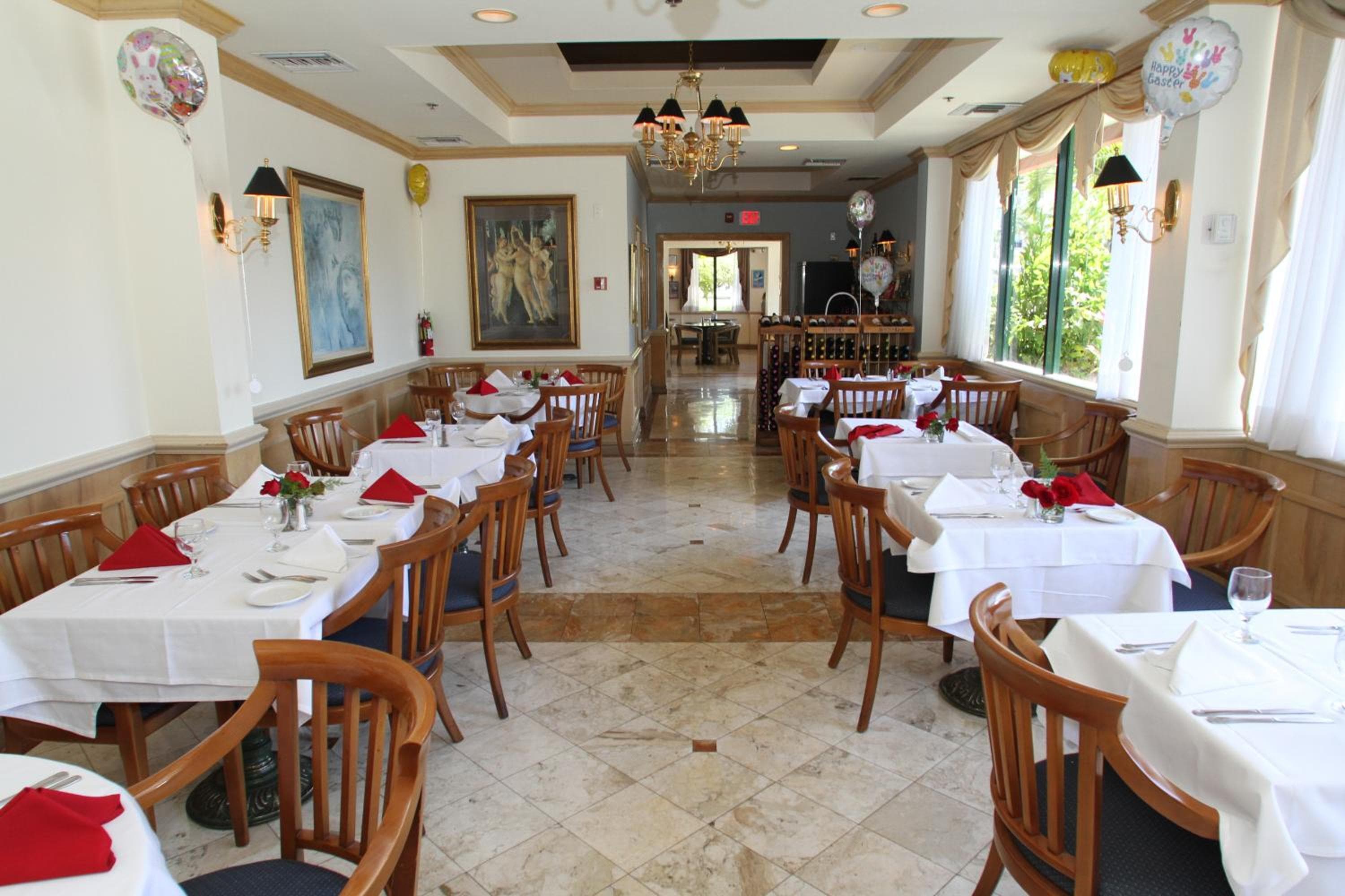 Hotel Chateaubleau — 9