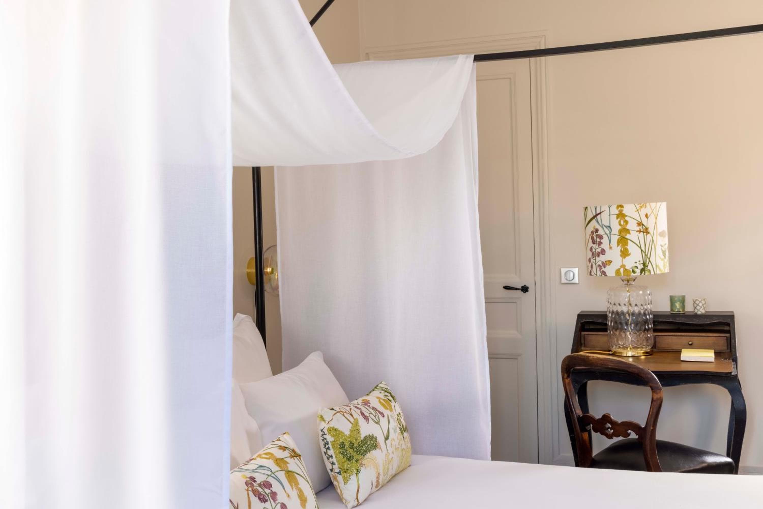 Hotel Banville — 13