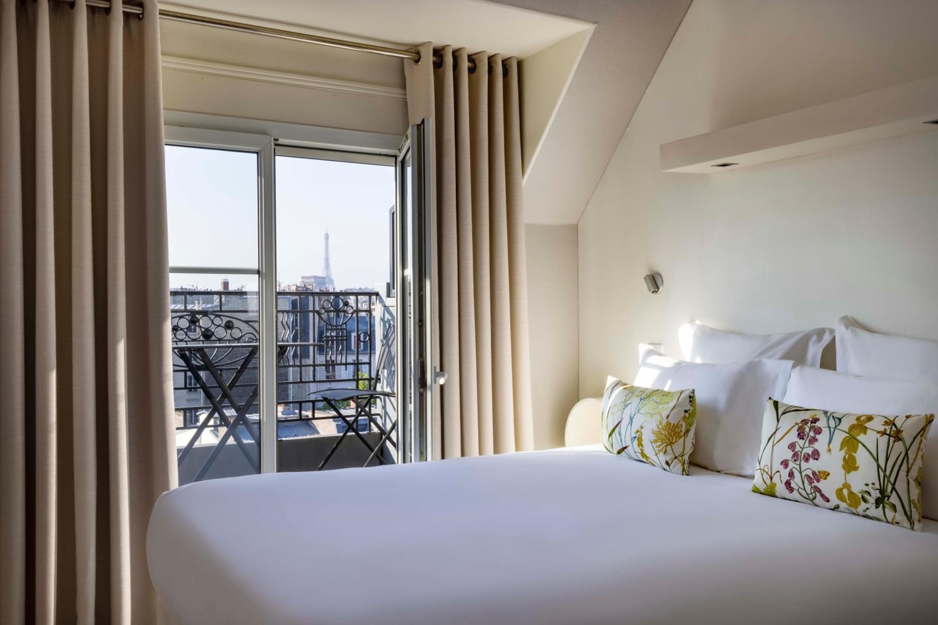 Hotel Banville — 20