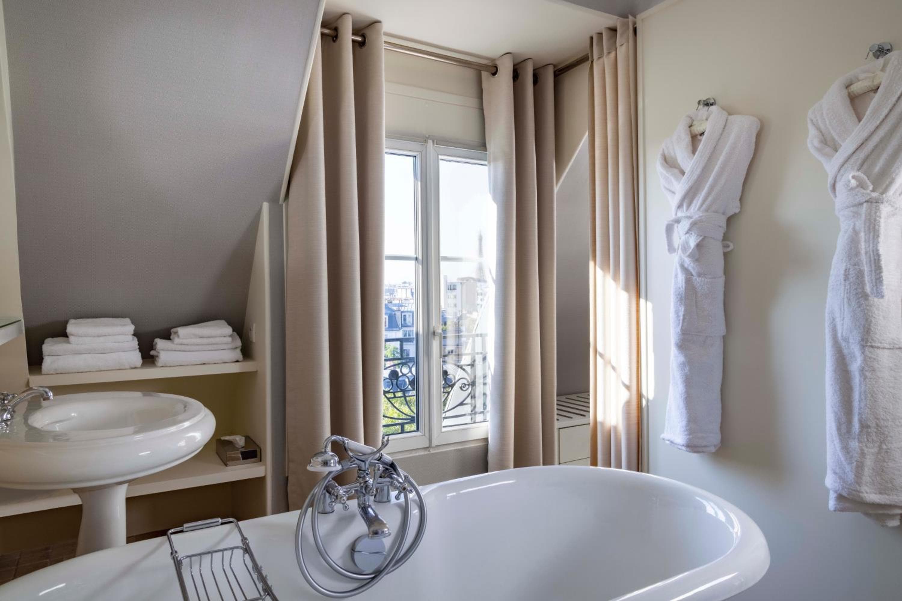 Hotel Banville — 23