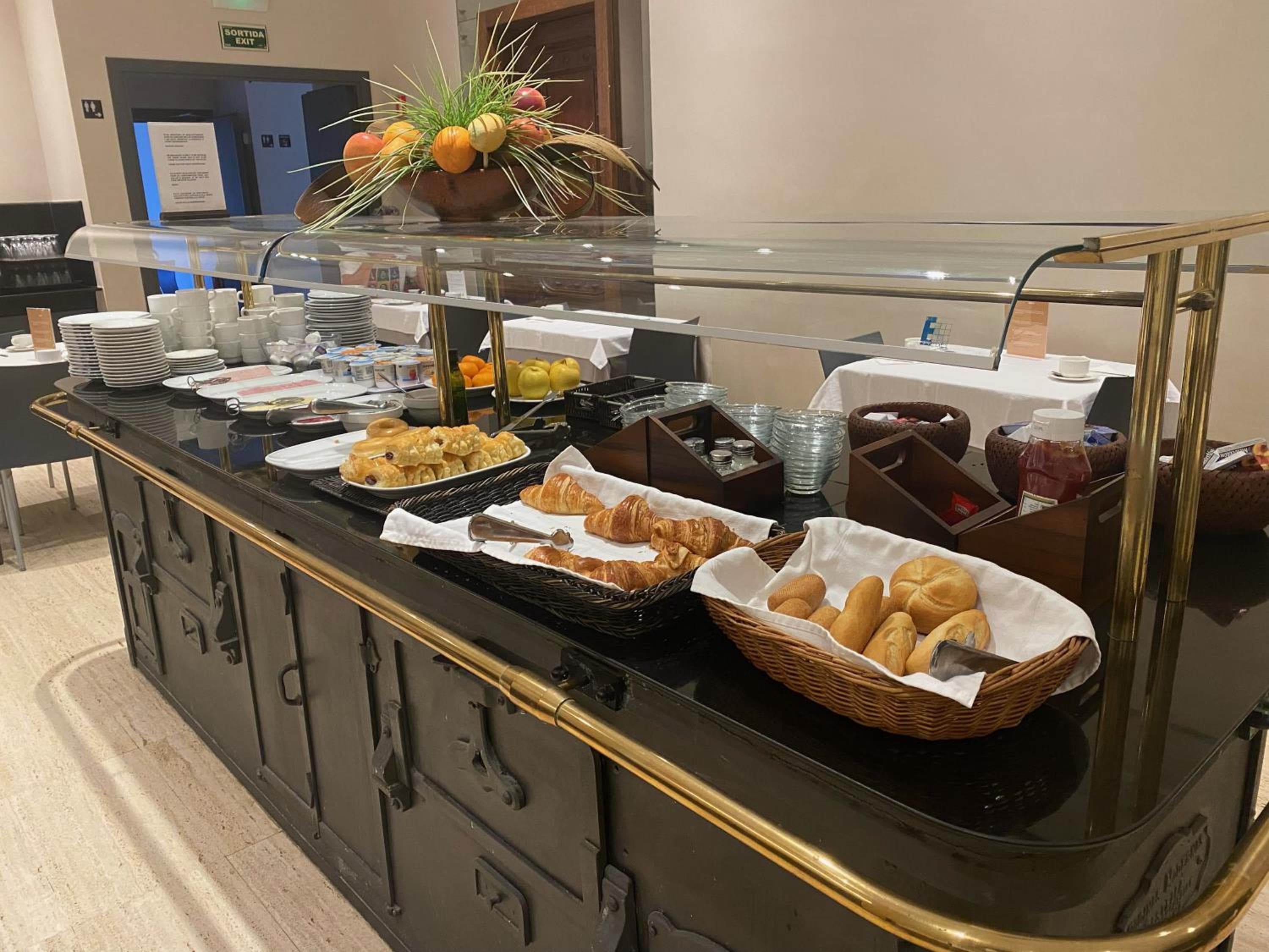 Hotel San Agustín — 16