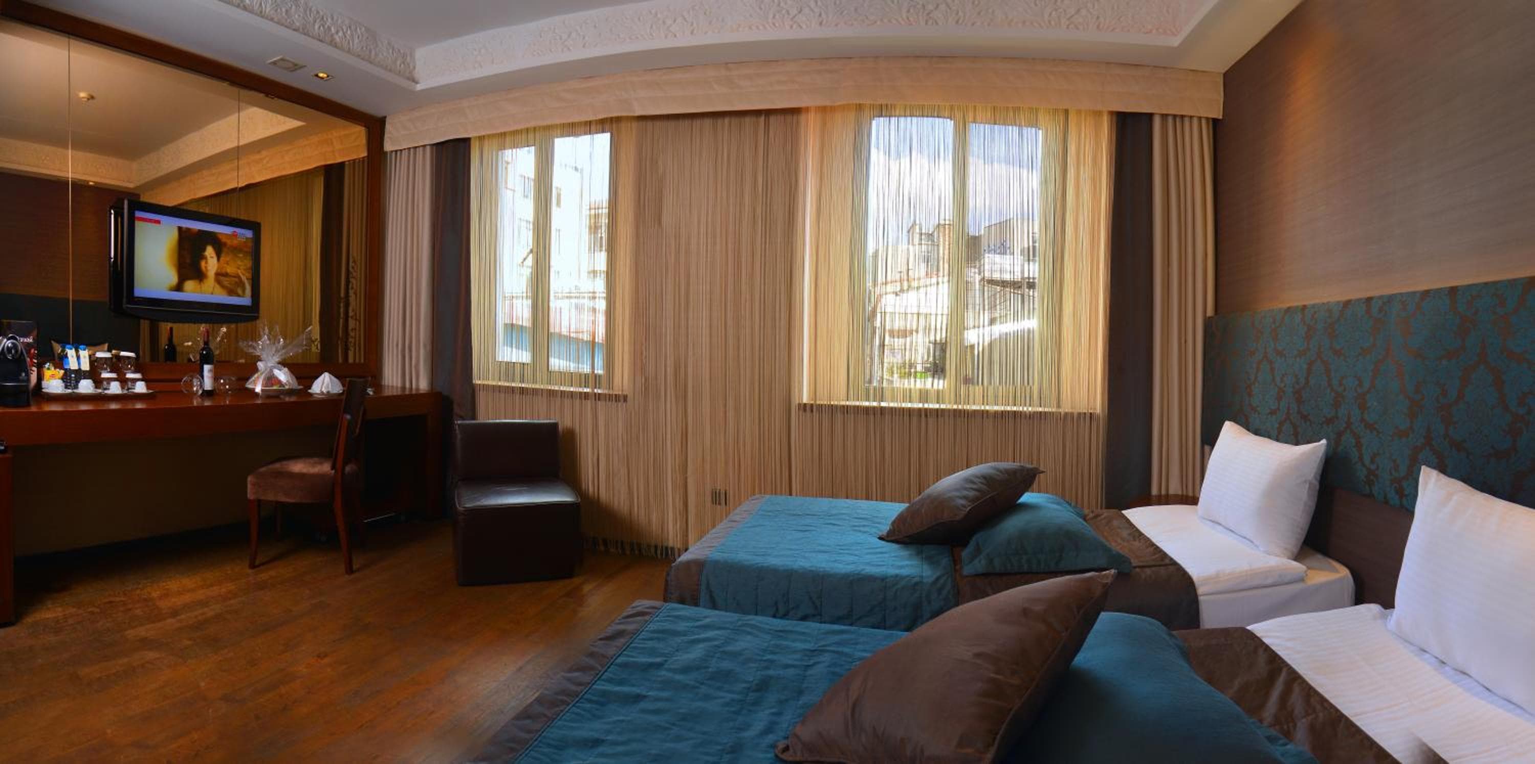 Pera Tulip Hotel — 21