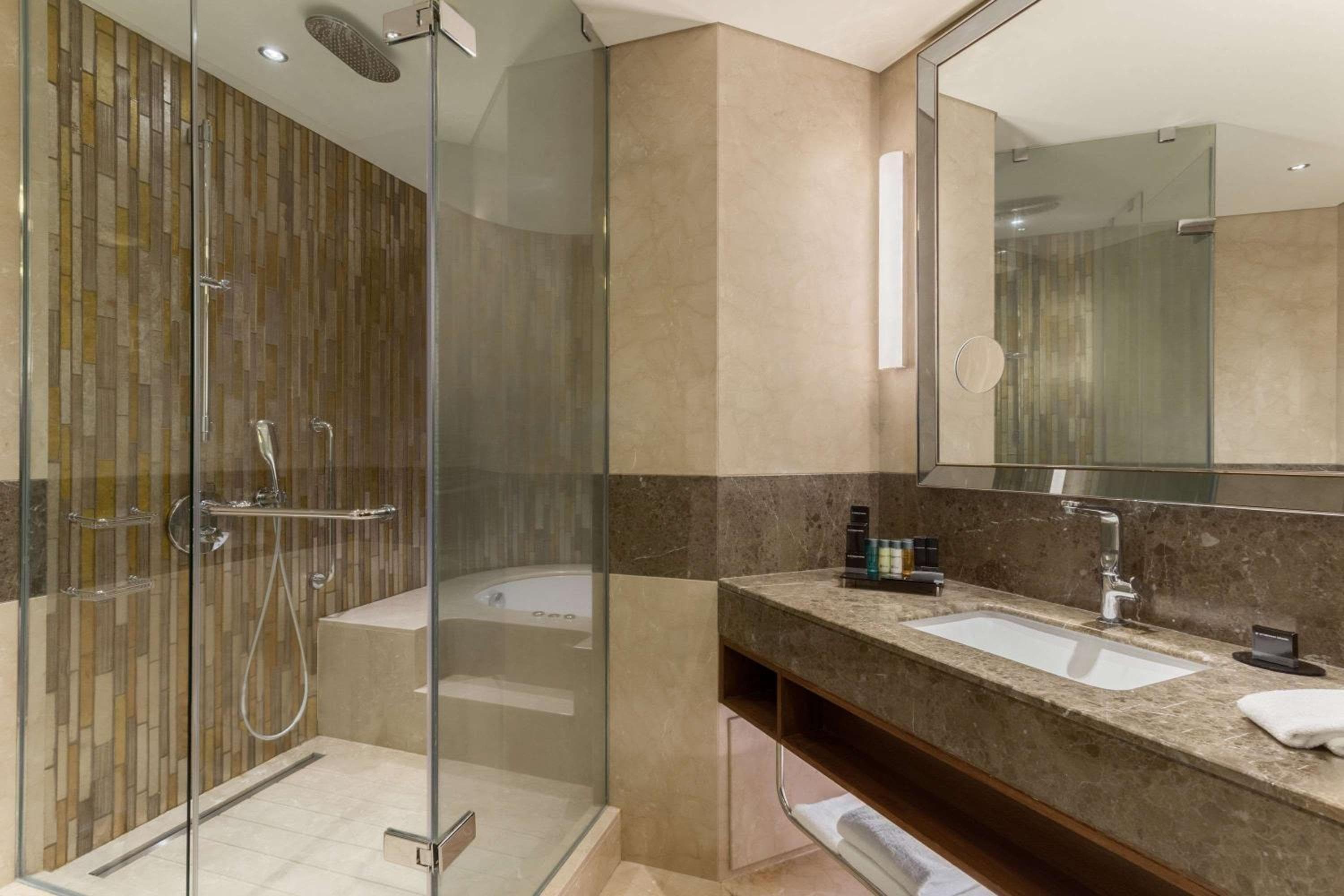 Wyndham Grand Istanbul Europa — 20