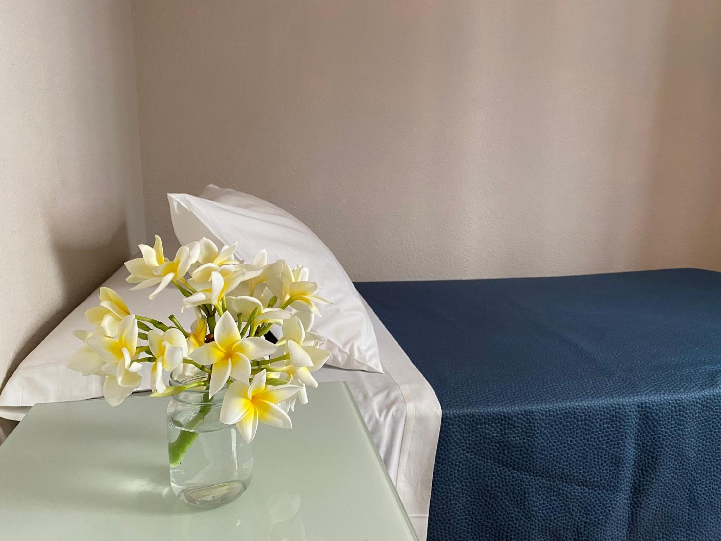 Hostal Moscatel — 4