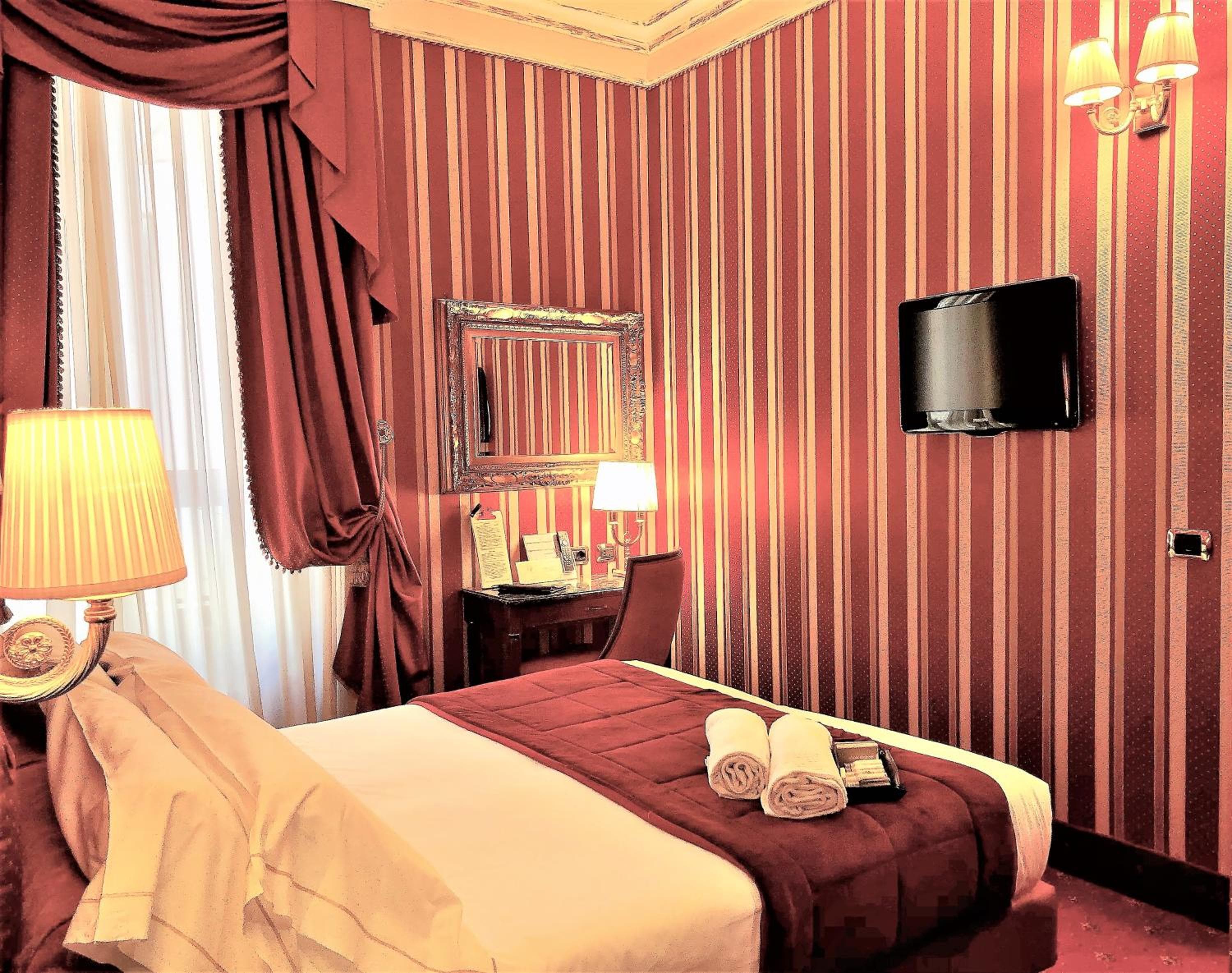 Hotel Manfredi Suite In Rome — 20